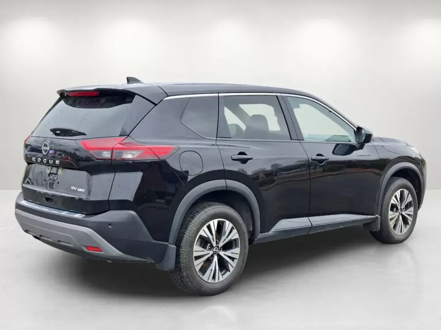 2023 /Charcoal Nissan Rogue SV (JN8BT3BB5PW) with an Intercooled Turbo Regular Unleaded I-3 1.5 L/91 engine, 1-Speed CVT w/OD transmission, located at 804 22nd Ave, Phenix City, AL, 36870, (334) 297-1860, 32.484749, -85.024475 - **Embrace Adventure with the 2023 Nissan Rogue SV AWD at Gils Auto - Phenix City #2!**<br /> <br /> Are you ready to elevate your driving experience? The 2023 Nissan Rogue SV AWD is the perfect companion for those who crave adventure while offering the reliability needed for daily commutes and famil - Photo#5