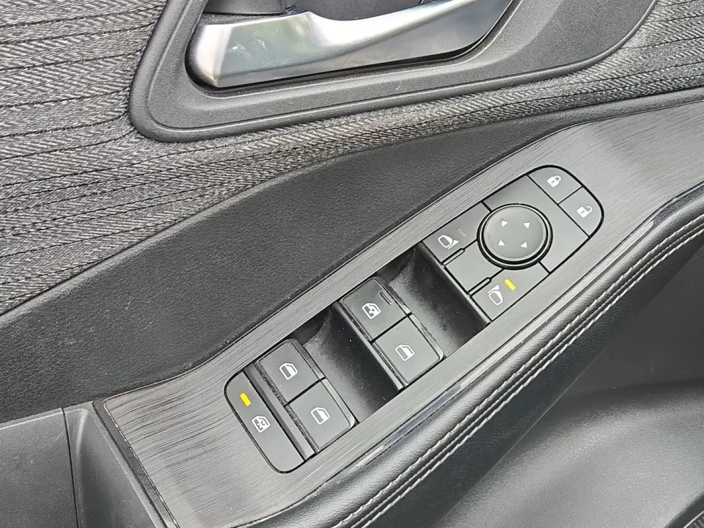 2023 /Charcoal Nissan Rogue SV (JN8BT3BB5PW) with an Intercooled Turbo Regular Unleaded I-3 1.5 L/91 engine, 1-Speed CVT w/OD transmission, located at 804 22nd Ave, Phenix City, AL, 36870, (334) 297-1860, 32.484749, -85.024475 - **Embrace Adventure with the 2023 Nissan Rogue SV AWD at Gils Auto - Phenix City #2!**<br /> <br /> Are you ready to elevate your driving experience? The 2023 Nissan Rogue SV AWD is the perfect companion for those who crave adventure while offering the reliability needed for daily commutes and famil - Photo#10