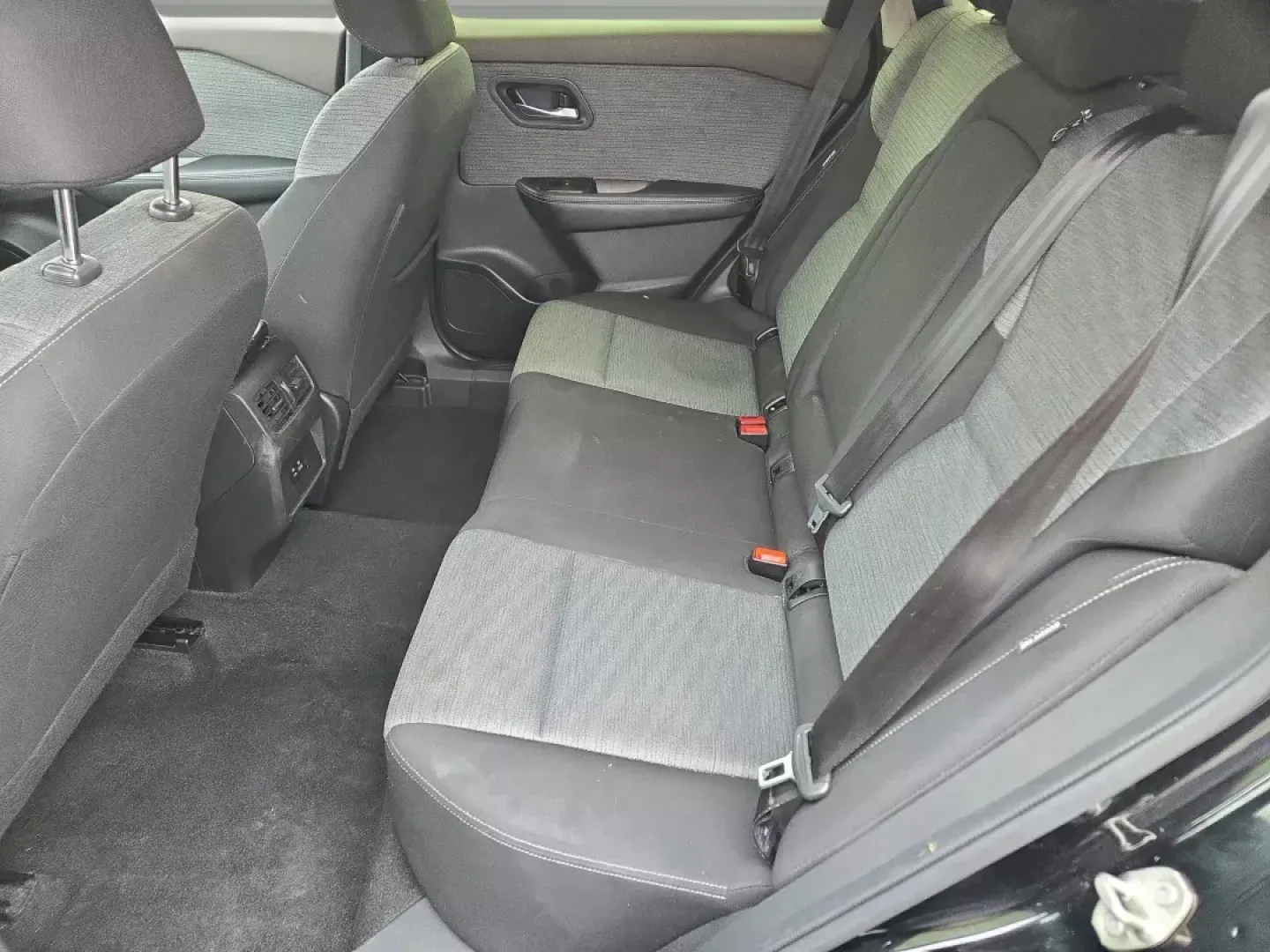 2023 /Charcoal Nissan Rogue SV (JN8BT3BB5PW) with an Intercooled Turbo Regular Unleaded I-3 1.5 L/91 engine, 1-Speed CVT w/OD transmission, located at 804 22nd Ave, Phenix City, AL, 36870, (334) 297-1860, 32.484749, -85.024475 - **Embrace Adventure with the 2023 Nissan Rogue SV AWD at Gils Auto - Phenix City #2!**<br /> <br /> Are you ready to elevate your driving experience? The 2023 Nissan Rogue SV AWD is the perfect companion for those who crave adventure while offering the reliability needed for daily commutes and famil - Photo#12