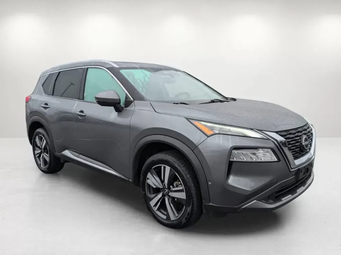2023 /Charcoal Nissan Rogue SL (5N1BT3CB5PC) with an Intercooled Turbo Regular Unleaded I-3 1.5 L/91 engine, 1-Speed CVT w/OD transmission, located at 7000 Northlake Connector, Columbus, GA, 31904, (706) 987-8085, 32.524975, -84.978134 - 2023 Nissan Rogue SL - Photo#2