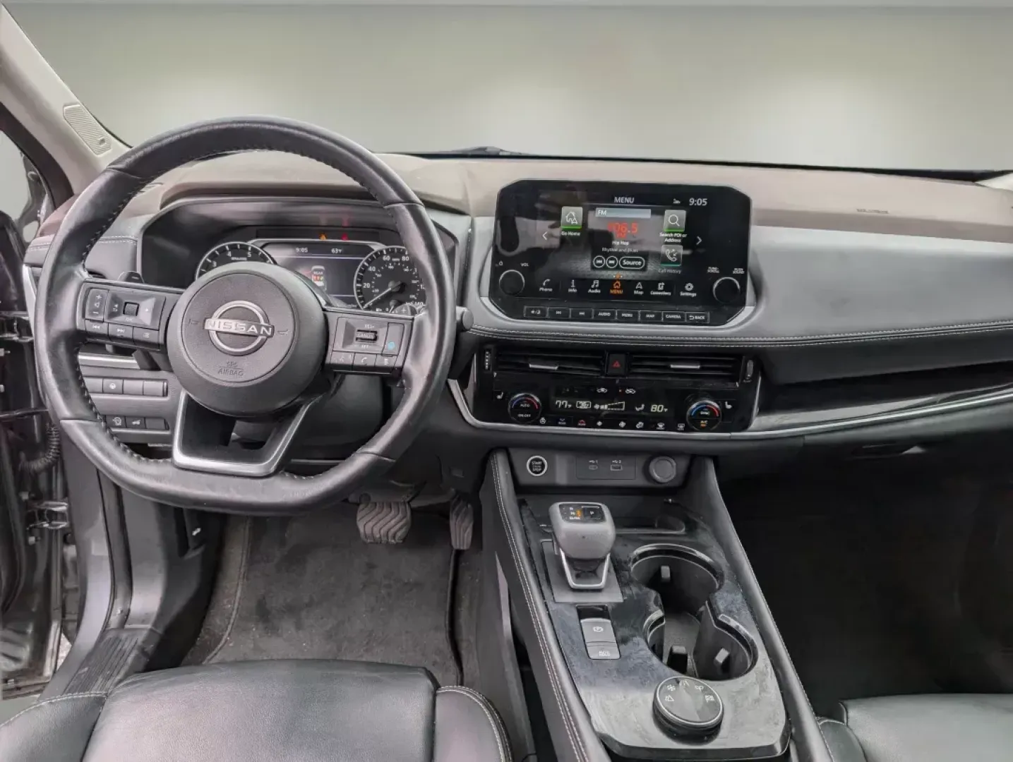2023 /Charcoal Nissan Rogue SL (5N1BT3CB5PC) with an Intercooled Turbo Regular Unleaded I-3 1.5 L/91 engine, 1-Speed CVT w/OD transmission, located at 7000 Northlake Connector, Columbus, GA, 31904, (706) 987-8085, 32.524975, -84.978134 - 2023 Nissan Rogue SL - Photo#11