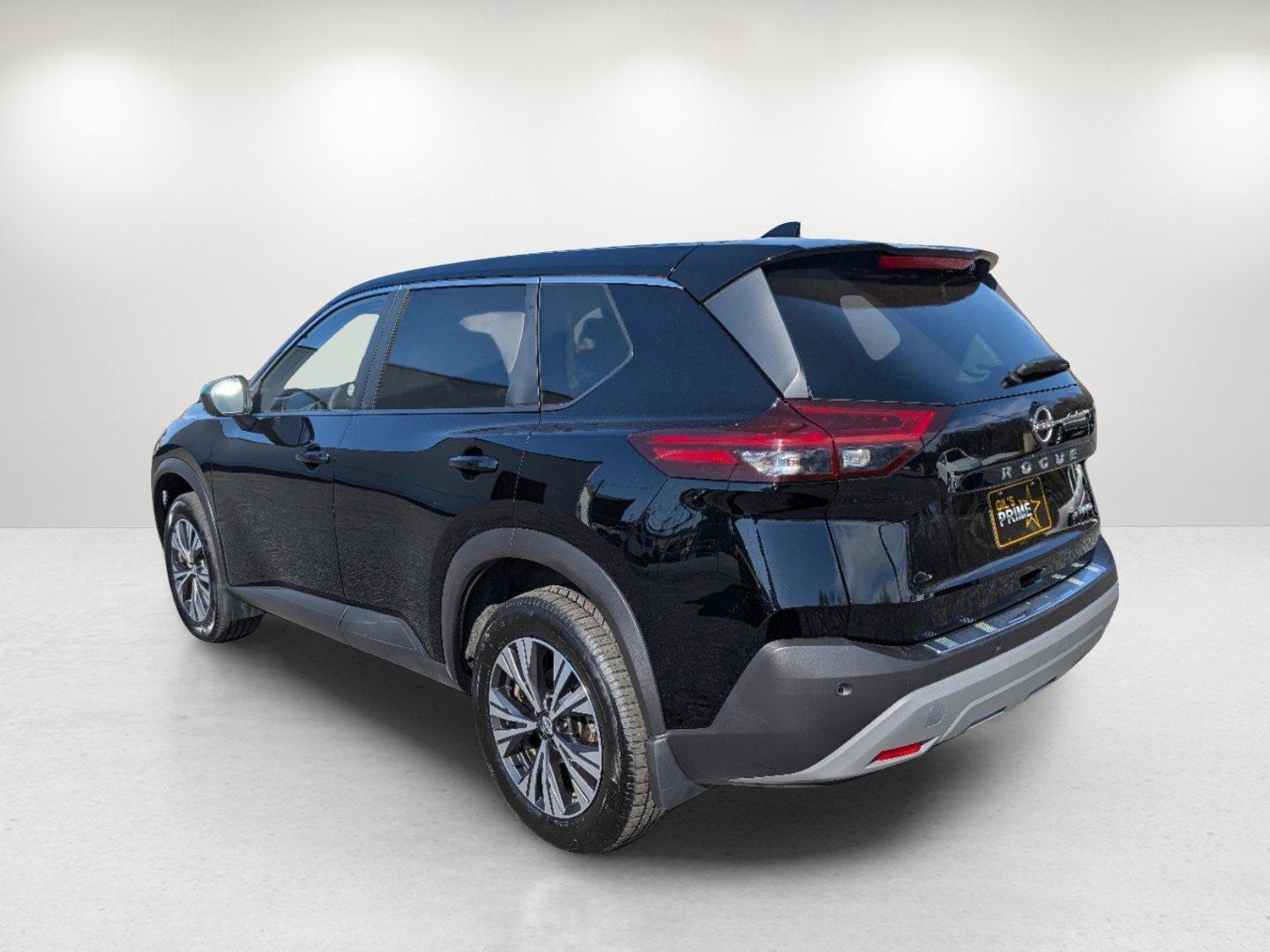 2023 /Charcoal Nissan Rogue SV (JN8BT3BB6PW) with an Intercooled Turbo Regular Unleaded I-3 1.5 L/91 engine, 1-Speed CVT w/OD transmission, located at 5115 14th Ave., Columbus, GA, 31904, (706) 323-0345, 32.511494, -84.971046 - 2023 Nissan Rogue SV - Photo#6