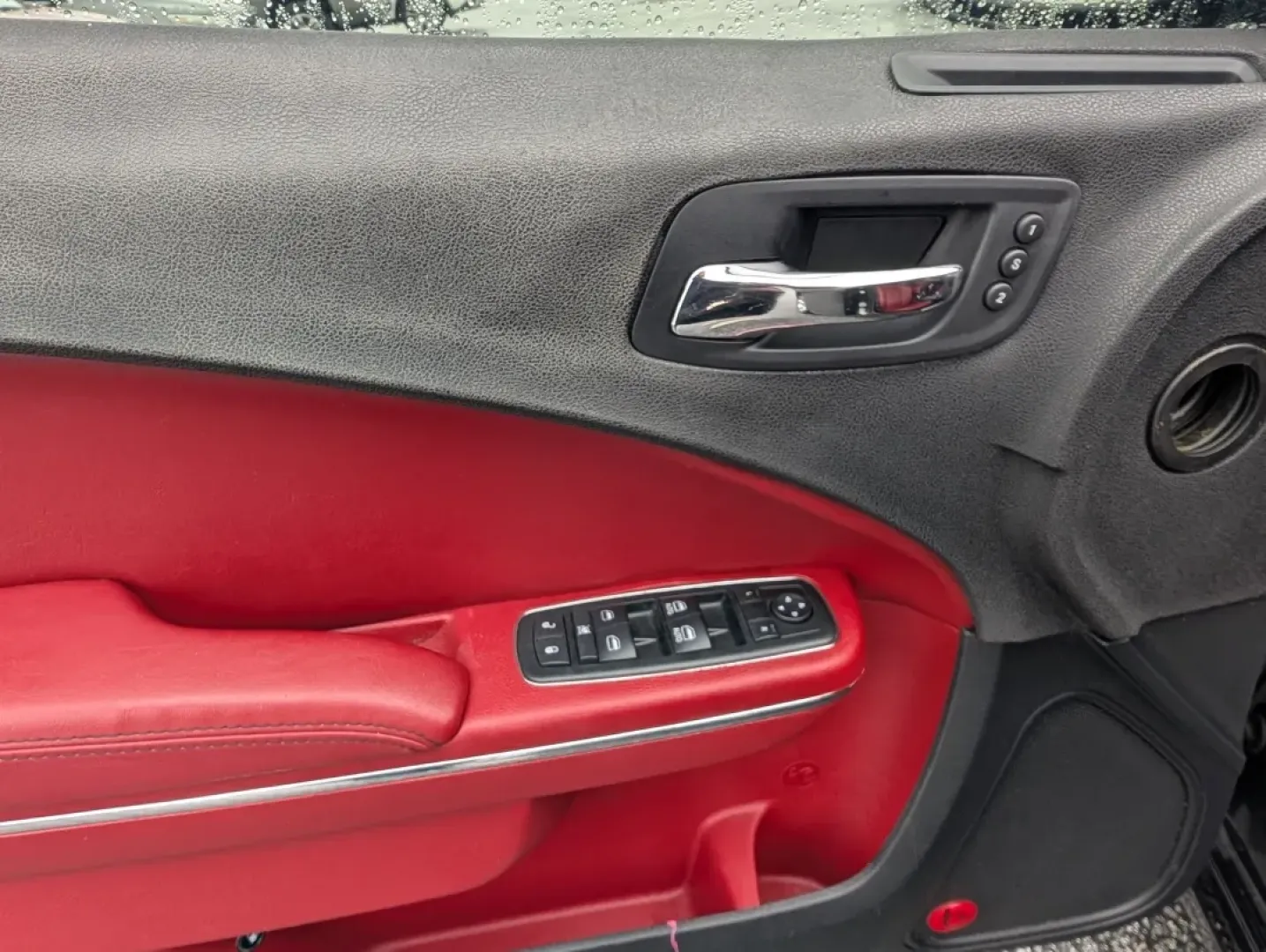 2013 /Black/Red Interior Dodge Charger SXT Plus (2C3CDXHG9DH) with an Other engine, located at 804 22nd Ave, Phenix City, AL, 36870, (334) 297-1860, 32.484749, -85.024475 - Elevate your driving experience with the 2013 Dodge Charger SXT Plus, the perfect vehicle for those who crave style, performance, and comfort. Whether you're navigating the bustling streets of downtown Phenix City or planning a weekend getaway to Lake Eufaula, this sporty coupe combines power and so - Photo#8