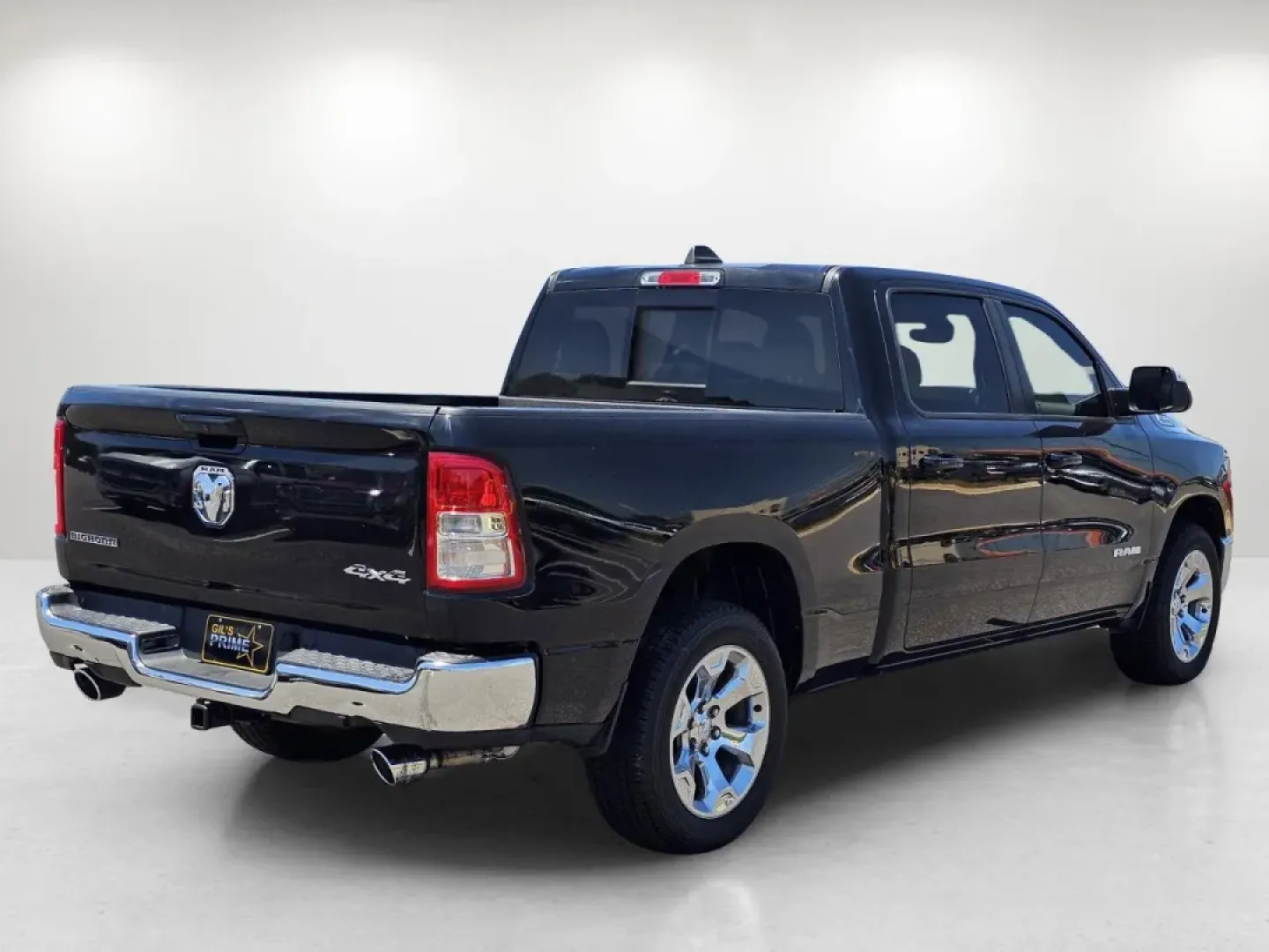 2021 /Black Ram 1500 Big Horn (1C6SRFMT4MN) with an Other engine, located at 5115 14th Ave., Columbus, GA, 31904, (706) 323-0345, 32.511494, -84.971046 - **The Ultimate Adventure Awaits You: 2021 Ram 1500 Big Horn Crew Cab Pickup at Gils Auto - Prattville!**<br /> <br /> If you're in the market for a rugged pickup that seamlessly blends comfort and performance, look no further than this stunning 2021 Ram 1500 Big Horn Crew Cab! This truck is not just - Photo#4