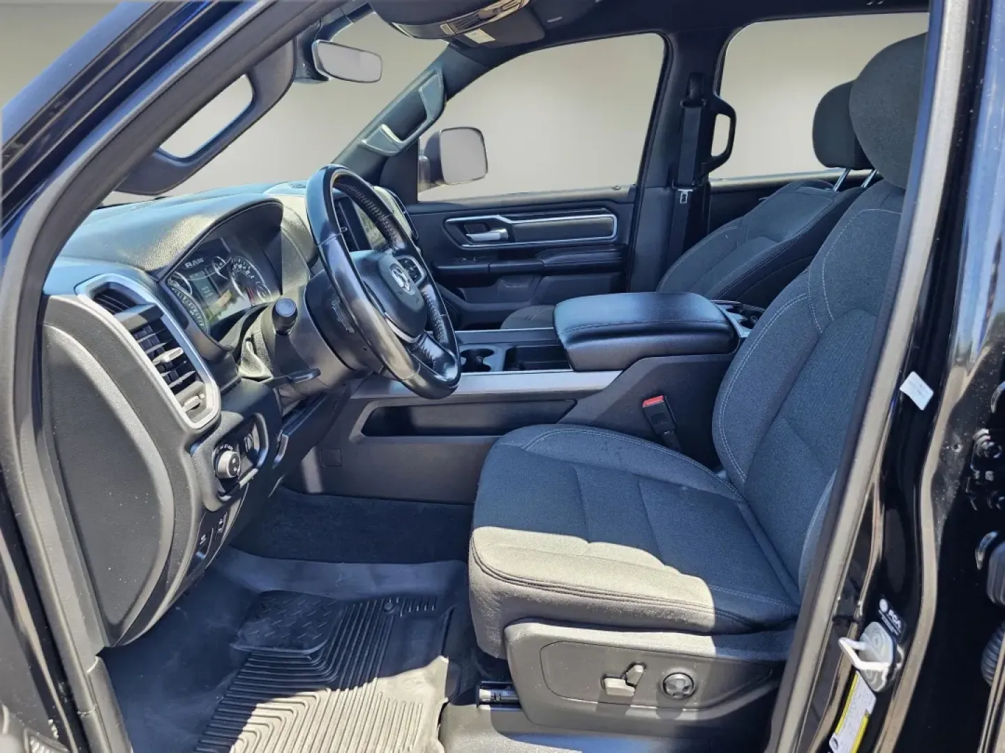 2021 /Black Ram 1500 Big Horn (1C6SRFMT4MN) with an Other engine, located at 5115 14th Ave., Columbus, GA, 31904, (706) 323-0345, 32.511494, -84.971046 - **The Ultimate Adventure Awaits You: 2021 Ram 1500 Big Horn Crew Cab Pickup at Gils Auto - Prattville!**<br /> <br /> If you're in the market for a rugged pickup that seamlessly blends comfort and performance, look no further than this stunning 2021 Ram 1500 Big Horn Crew Cab! This truck is not just - Photo#9