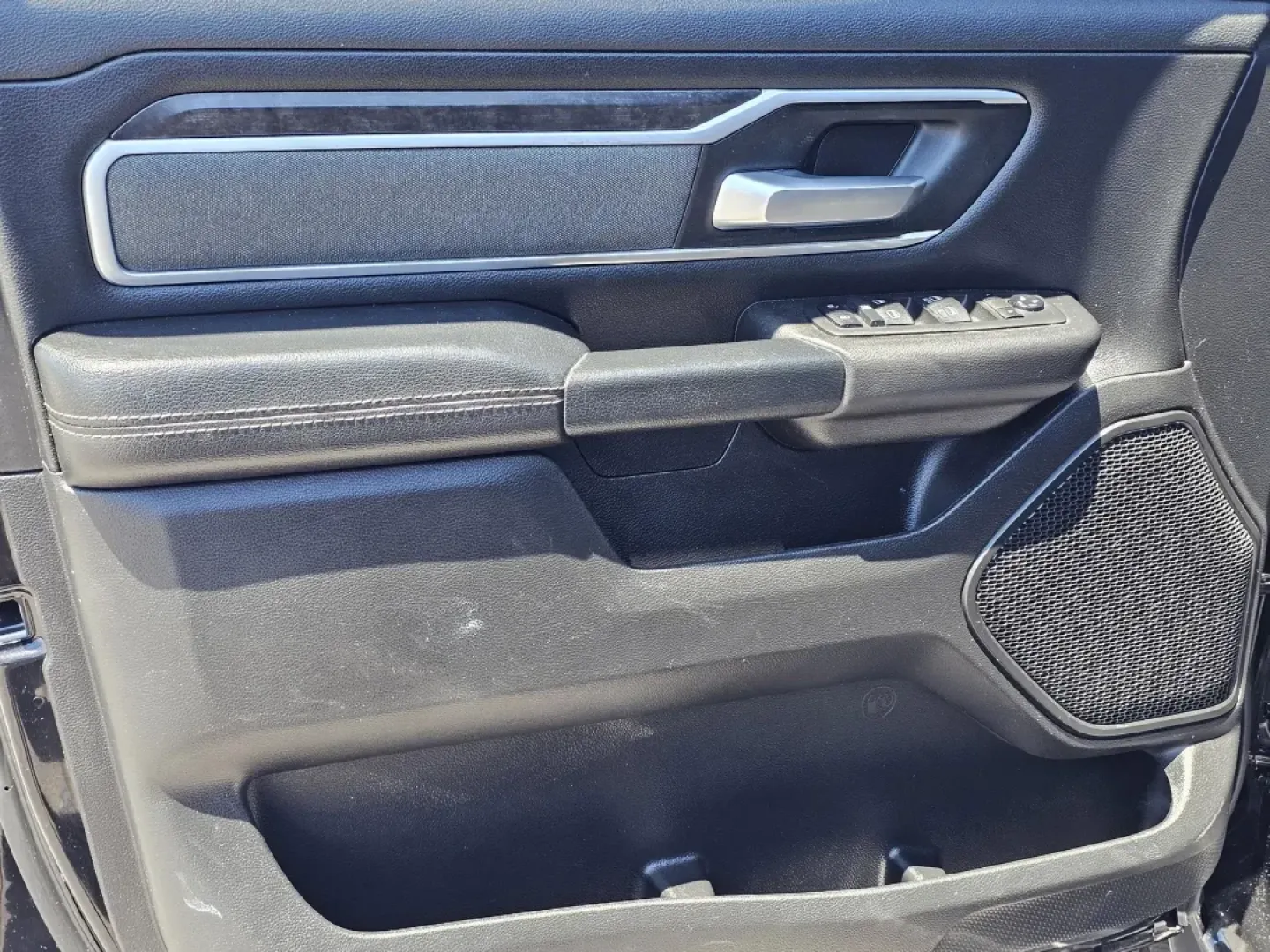 2021 /Black Ram 1500 Big Horn (1C6SRFMT4MN) with an Other engine, located at 5115 14th Ave., Columbus, GA, 31904, (706) 323-0345, 32.511494, -84.971046 - **The Ultimate Adventure Awaits You: 2021 Ram 1500 Big Horn Crew Cab Pickup at Gils Auto - Prattville!**<br /> <br /> If you're in the market for a rugged pickup that seamlessly blends comfort and performance, look no further than this stunning 2021 Ram 1500 Big Horn Crew Cab! This truck is not just - Photo#8