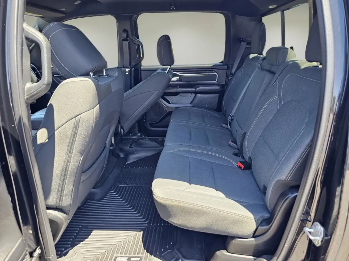 2021 /Black Ram 1500 Big Horn (1C6SRFMT4MN) with an Other engine, located at 5115 14th Ave., Columbus, GA, 31904, (706) 323-0345, 32.511494, -84.971046 - **The Ultimate Adventure Awaits You: 2021 Ram 1500 Big Horn Crew Cab Pickup at Gils Auto - Prattville!**<br /> <br /> If you're in the market for a rugged pickup that seamlessly blends comfort and performance, look no further than this stunning 2021 Ram 1500 Big Horn Crew Cab! This truck is not just - Photo#14