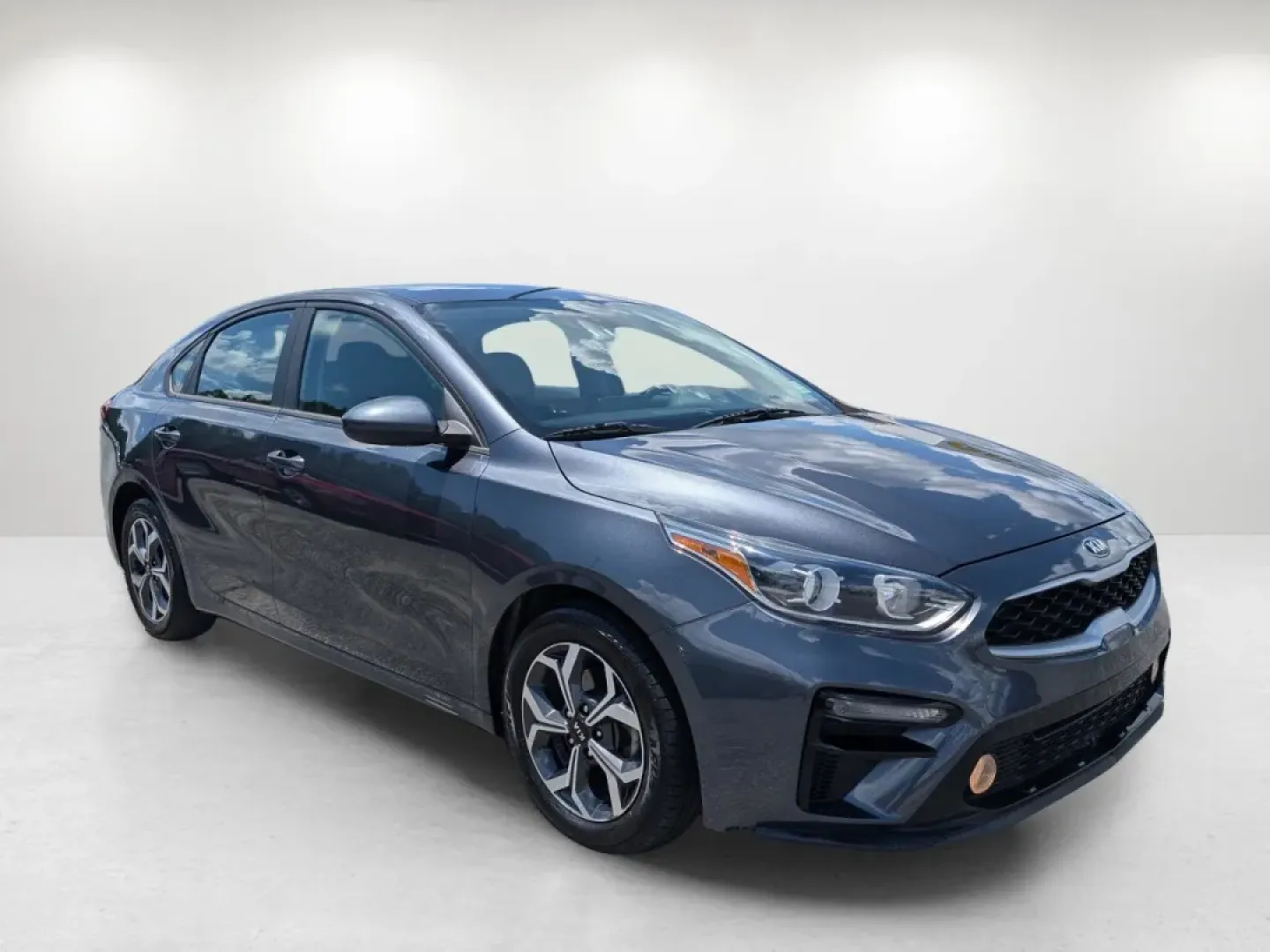2020 /Black Kia Forte LXS (3KPF24AD6LE) with an Other engine, located at 7000 Northlake Connector, Columbus, GA, 31904, (706) 987-8085, 32.524975, -84.978134 - **Discover Your Next Adventure with the 2020 Kia Forte at Gils Auto - Columbus #2!**<br /> <br /> Are you looking for a reliable sedan that fits seamlessly into your daily routine and weekend getaways? Look no further than this 2020 Kia Forte LXS, an ideal choice for budget-conscious buyers and grow - Photo#3