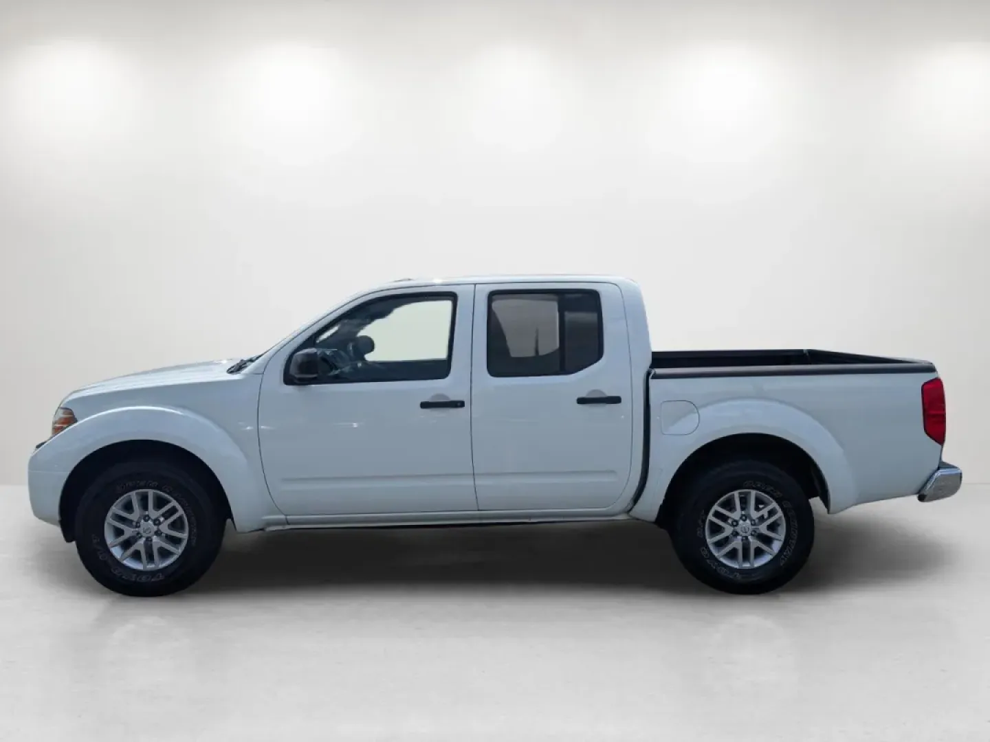 2014 /Steel Nissan Frontier SV (1N6AD0ER9EN) with an Other engine, located at 521 Old Farm Lane Rd, Prattville, AL, 36066, (334) 325-1505, 32.482460, -86.416367 - **Experience Adventure and Reliability with This 2014 Nissan Frontier SV at Gils Auto in Phenix City, AL!**<br /> <br /> Looking for a dependable vehicle that fits your active lifestyle? Look no further than this **2014 Nissan Frontier SV**, perfect for those who need a reliable pickup for weekend a - Photo#7