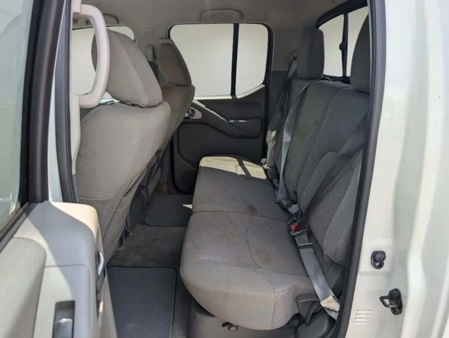 2014 /Steel Nissan Frontier SV (1N6AD0ER9EN) with an Other engine, located at 521 Old Farm Lane Rd, Prattville, AL, 36066, (334) 325-1505, 32.482460, -86.416367 - **Experience Adventure and Reliability with This 2014 Nissan Frontier SV at Gils Auto in Phenix City, AL!**<br /> <br /> Looking for a dependable vehicle that fits your active lifestyle? Look no further than this **2014 Nissan Frontier SV**, perfect for those who need a reliable pickup for weekend a - Photo#10