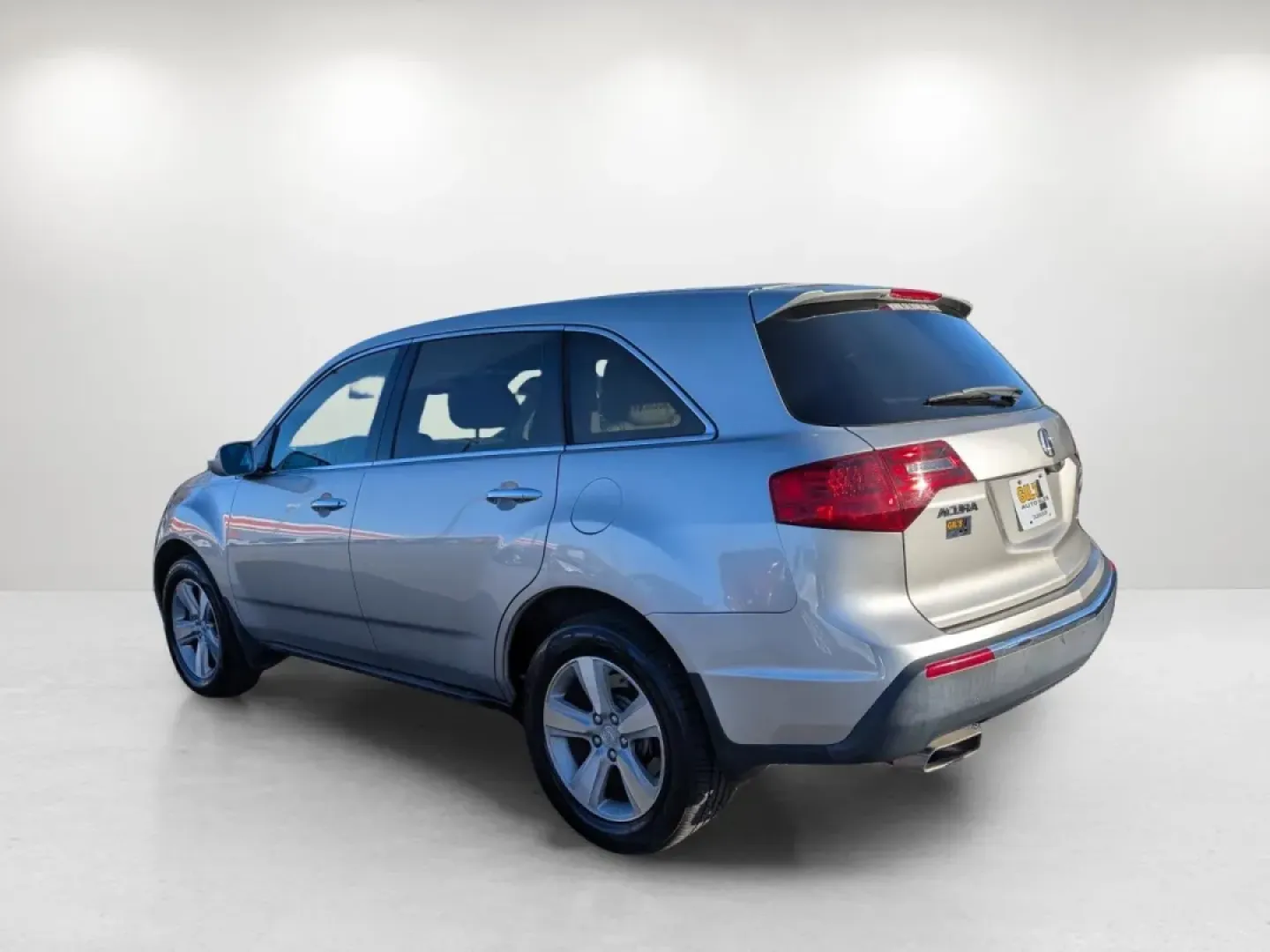 2010 Acura MDX Technology Pkg (2HNYD2H68AH) with an Other engine, located at 804 22nd Ave, Phenix City, AL, 36870, (334) 297-1860, 32.484749, -85.024475 - ### Embrace Adventure with the 2010 Acura MDX at Gils Auto Columbus, GA!<br /> <br /> Are you ready to elevate your family adventures or tackle your daily commute with style and comfort? Look no further than the sleek 2010 Acura MDX, available now at **Gils Auto**, located conveniently at **5115 14 - Photo#7