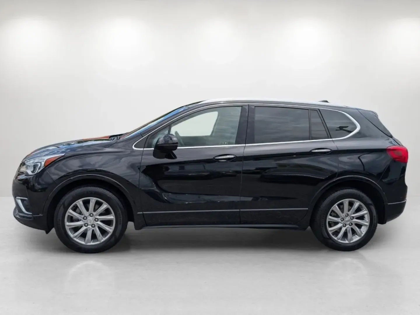 2019 /Ebony Buick Envision Essence (LRBFX2SA6KD) with an Other engine, located at 1430 Gateway Drive, Opelika, AL, 36801, (334) 239-0944, 32.637871, -85.409790 - Are you ready to elevate your daily drive? The 2019 Buick Envision Essence is the perfect SUV for those who crave a blend of style, comfort, and advanced technology-ideal for busy professionals, growing families, and weekend adventurers alike! Available now at Gils Auto, your trusted Buy Here Pay He - Photo#7