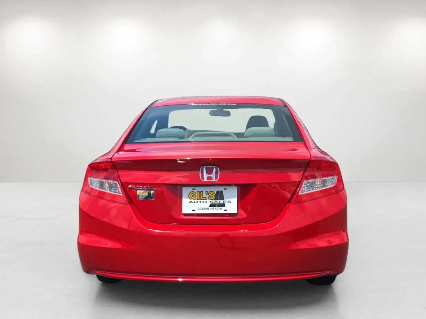 2013 Honda Civic Cpe LX (2HGFG3B52DH) with an Other engine, located at 1430 Gateway Drive, Opelika, AL, 36801, (334) 239-0944, 32.637871, -85.409790 - Are you in the market for a reliable vehicle that fits seamlessly into your lifestyle? Look no further than this 2013 Honda Civic Coupe LX, available now at Gils Auto - Columbus #2. Located at 7000 Northlake Connector, Columbus, GA 31904, we specialize in buy here pay here options, making it easier - Photo#5