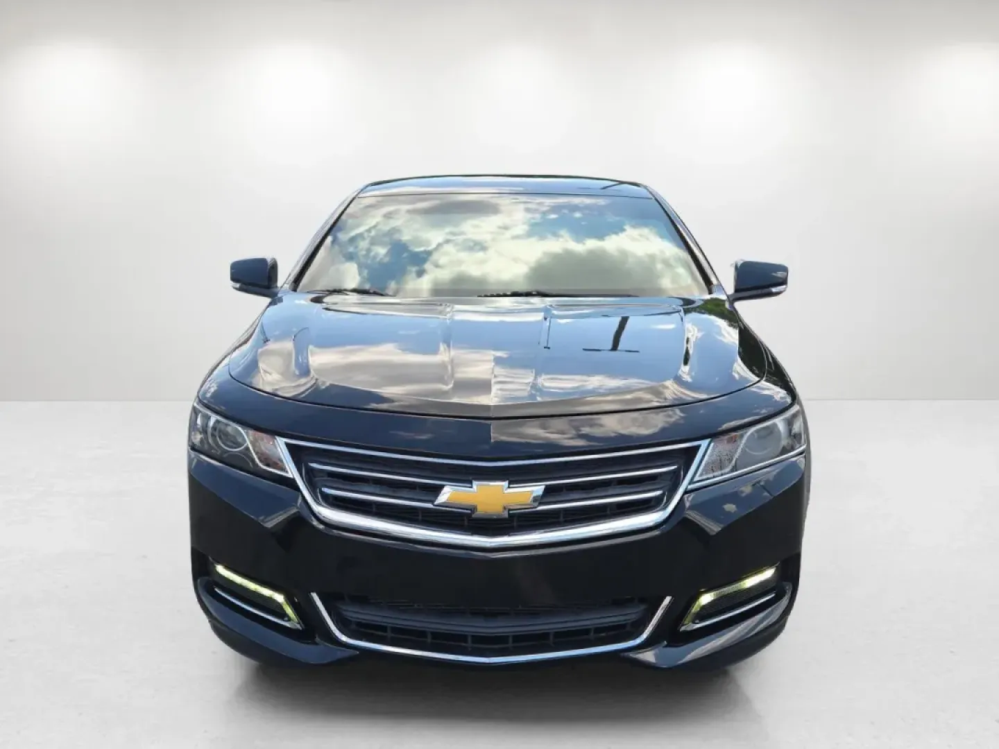 2018 /Jet Black Chevrolet Impala LT (1G1105S38JU) with an Other engine, located at 3959 U.S. 80 W, Phenix City, AL, 36870, (334) 297-4885, 32.469296, -85.135185 - 2018 Chevrolet Impala LT - Photo#2