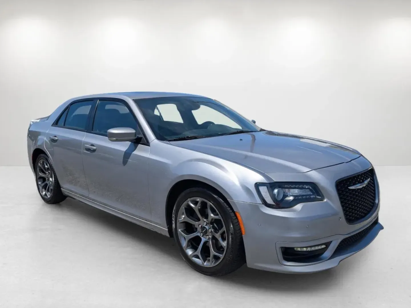 2018 /Black Chrysler 300 300S (2C3CCABG5JH) with an Other engine, located at 804 22nd Ave, Phenix City, AL, 36870, (334) 297-1860, 32.484749, -85.024475 - Experience life on the open road like never before with Gils Auto's latest offering: a stunning 2018 Chrysler 300S, perfectly designed for those who crave comfort and style on their daily commutes or weekend getaways. Whether you're a busy professional navigating the streets of Phenix City or a fami - Photo#2