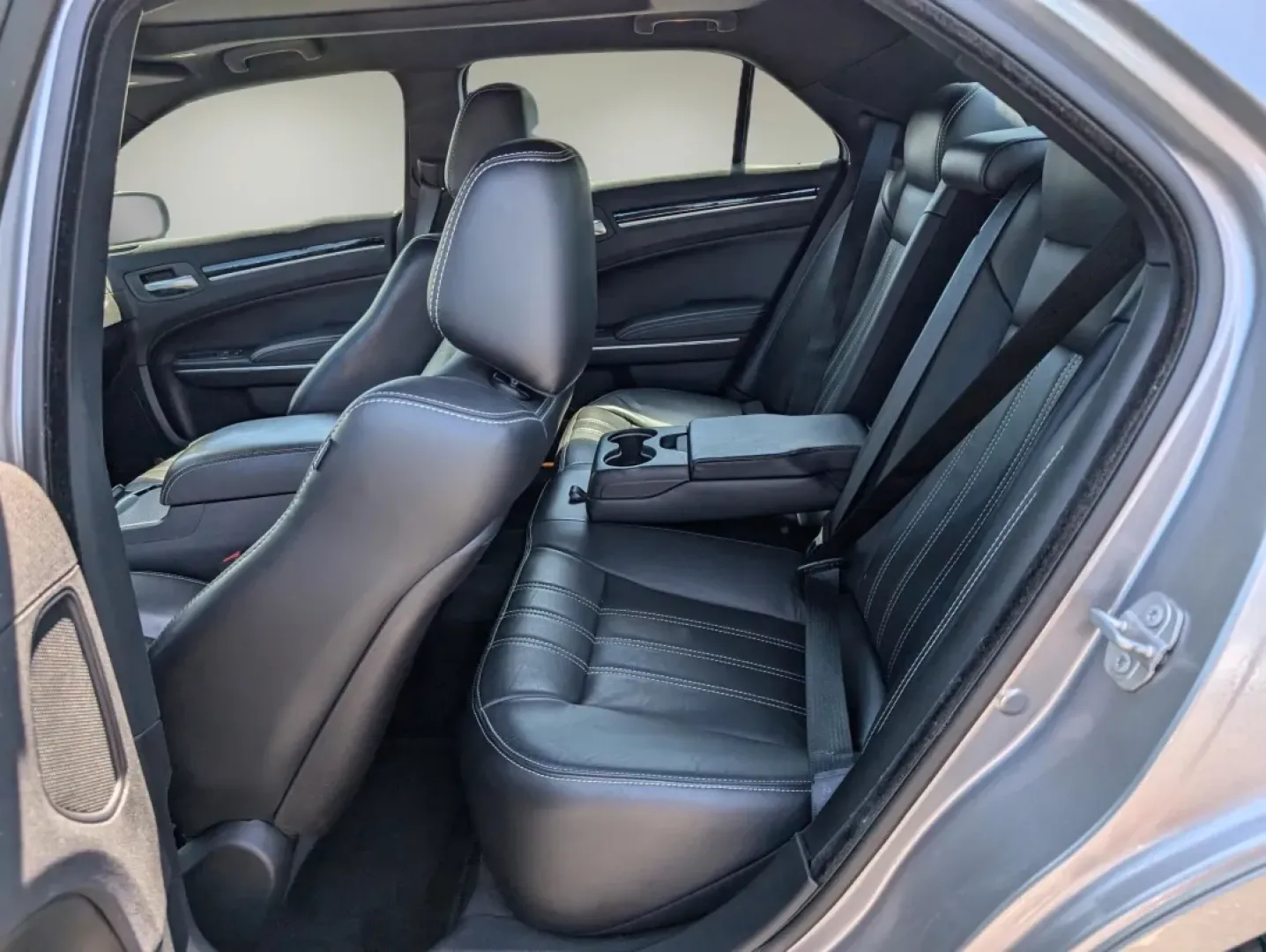 2018 /Black Chrysler 300 300S (2C3CCABG5JH) with an Other engine, located at 1430 Gateway Drive, Opelika, AL, 36801, (334) 239-0944, 32.637871, -85.409790 - Experience life on the open road like never before with Gils Auto's latest offering: a stunning 2018 Chrysler 300S, perfectly designed for those who crave comfort and style on their daily commutes or weekend getaways. Whether you're a busy professional navigating the streets of Phenix City or a fami - Photo#10