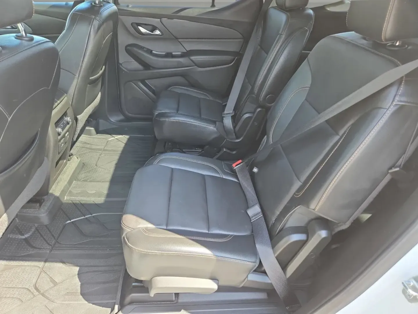 2019 /Jet Black Chevrolet Traverse RS (1GNEVJKW2KJ) with an Other engine, located at 7000 Northlake Connector, Columbus, GA, 31904, (706) 987-8085, 32.524975, -84.978134 - **Adventure Awaits: 2019 Chevrolet Traverse RS in Phenix City, AL Perfect for Family Road Trips and Daily Commutes!**<br /> <br /> Are you ready to elevate your driving experience? The 2019 Chevrolet Traverse RS is designed for families and adventurers alike. Imagine cruising through the beautiful - Photo#16