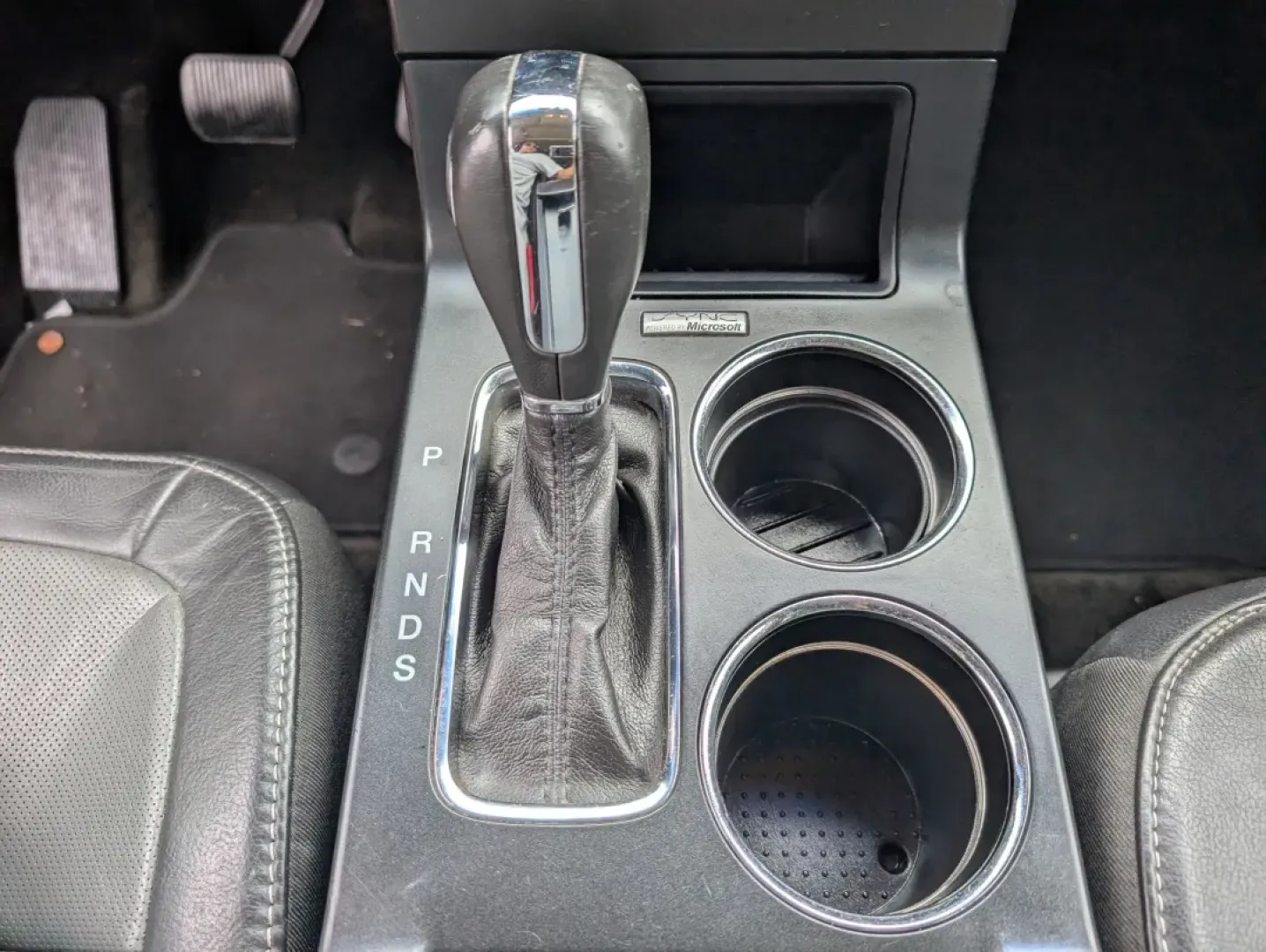 2013 Ford Flex Limited (2FMHK6D8XDB) with an Other engine, located at 5115 14th Ave., Columbus, GA, 31904, (706) 323-0345, 32.511494, -84.971046 - Embark on unforgettable journeys with the 2013 Ford Flex Limited, now available at Gils Auto in Prattville, AL. This versatile crossover is not just a vehicle; it's the perfect companion for growing families, weekend adventurers, and anyone seeking a reliable ride for long commutes. With its spaciou - Photo#19