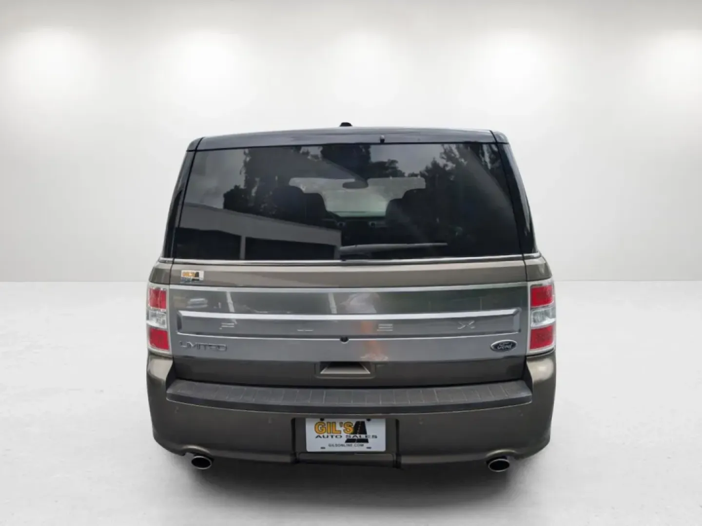 2013 Ford Flex Limited (2FMHK6D8XDB) with an Other engine, located at 7000 Northlake Connector, Columbus, GA, 31904, (706) 987-8085, 32.524975, -84.978134 - Embark on unforgettable journeys with the 2013 Ford Flex Limited, now available at Gils Auto in Prattville, AL. This versatile crossover is not just a vehicle; it's the perfect companion for growing families, weekend adventurers, and anyone seeking a reliable ride for long commutes. With its spaciou - Photo#8