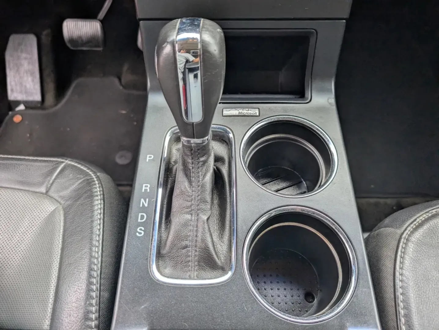 2013 Ford Flex Limited (2FMHK6D8XDB) with an Other engine, located at 7000 Northlake Connector, Columbus, GA, 31904, (706) 987-8085, 32.524975, -84.978134 - Embark on unforgettable journeys with the 2013 Ford Flex Limited, now available at Gils Auto in Prattville, AL. This versatile crossover is not just a vehicle; it's the perfect companion for growing families, weekend adventurers, and anyone seeking a reliable ride for long commutes. With its spaciou - Photo#26