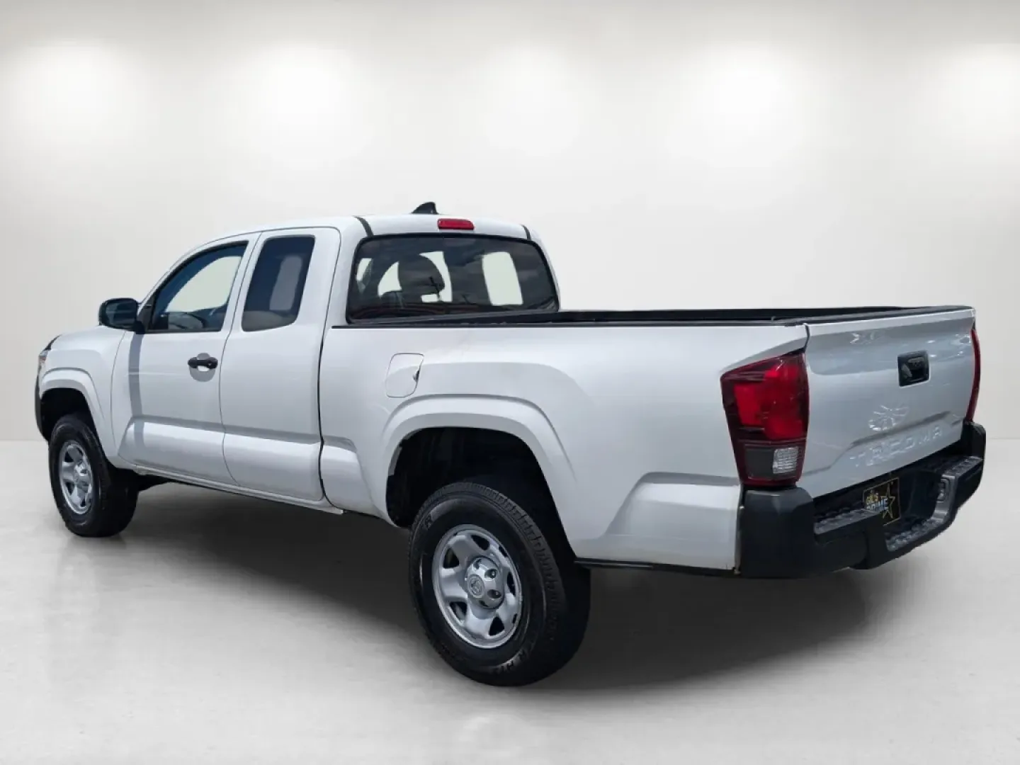 2021 Toyota Tacoma 2WD SR (3TYRX5GN4MT) with an Other engine, located at 1430 Gateway Drive, Opelika, AL, 36801, (334) 239-0944, 32.637871, -85.409790 - **Adventure Awaits with the 2021 Toyota Tacoma SR Your Perfect Companion for Every Journey!**<br /> <br /> Are you ready to elevate your driving experience? Whether you're planning a weekend adventure, need a reliable vehicle for your daily commute, or require a pickup that can handle the demands o - Photo#5