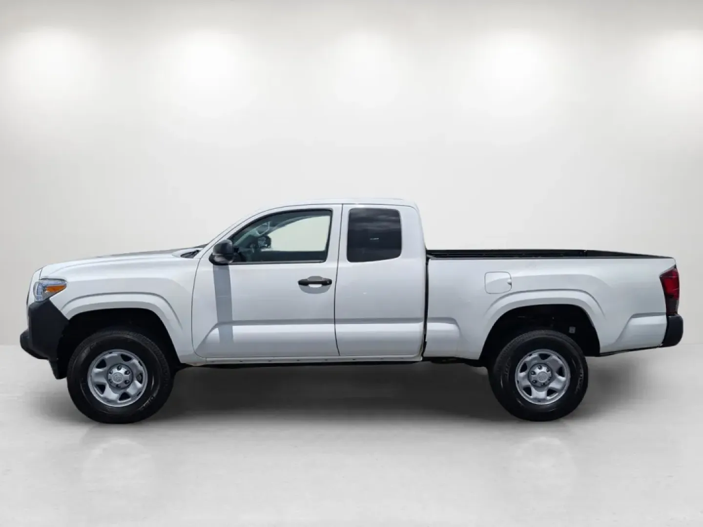 2021 Toyota Tacoma 2WD SR (3TYRX5GN4MT) with an Other engine, located at 1430 Gateway Drive, Opelika, AL, 36801, (334) 239-0944, 32.637871, -85.409790 - **Adventure Awaits with the 2021 Toyota Tacoma SR Your Perfect Companion for Every Journey!**<br /> <br /> Are you ready to elevate your driving experience? Whether you're planning a weekend adventure, need a reliable vehicle for your daily commute, or require a pickup that can handle the demands o - Photo#6