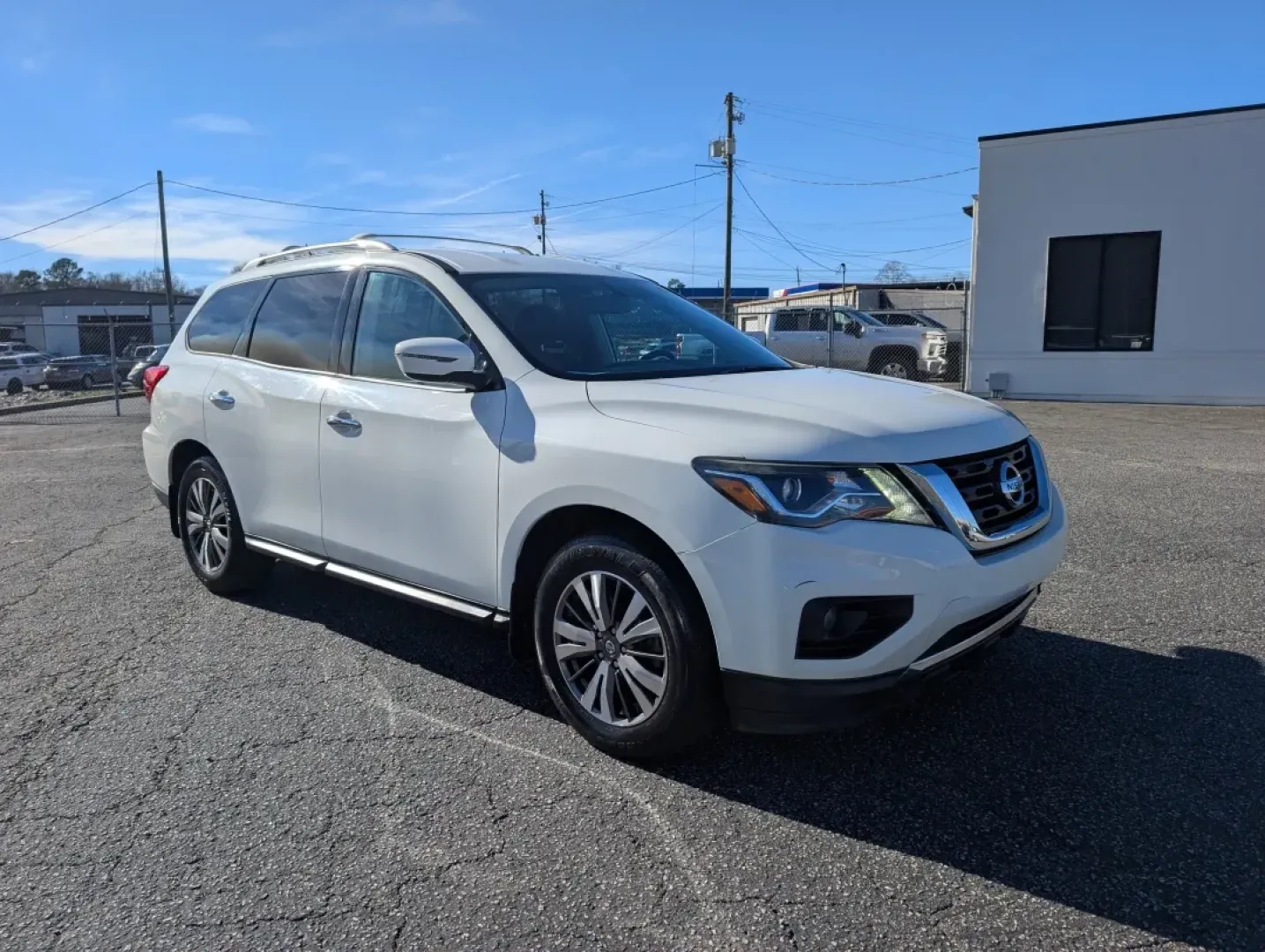 2017 /Charcoal Nissan Pathfinder SV (5N1DR2MM3HC) with an Other engine, located at 7000 Northlake Connector, Columbus, GA, 31904, (706) 987-8085, 32.524975, -84.978134 - **Explore New Adventures with the 2017 Nissan Pathfinder SV - Your Perfect Family SUV!**<br /> <br /> Are you looking for a reliable, spacious vehicle that can take your family on unforgettable journeys? The 2017 Nissan Pathfinder SV, available now at Gils Auto in Phenix City, AL, is designed for fa - Photo#2