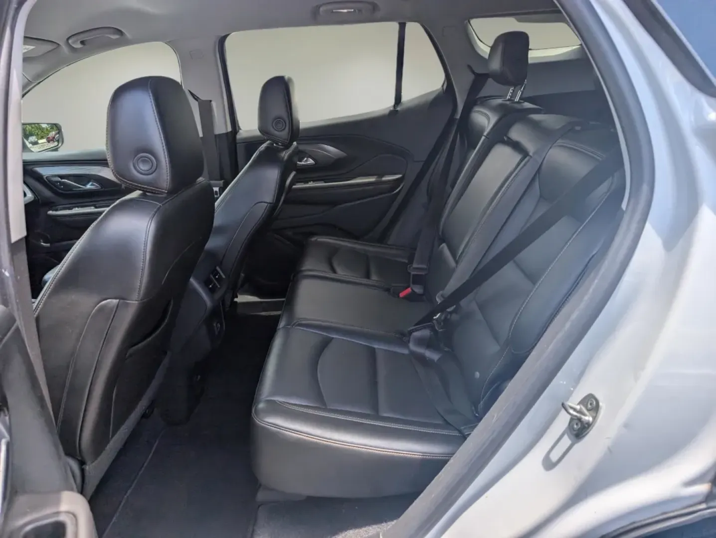 2020 /Jet Black GMC Terrain SLT (3GKALPEV2LL) with an Other engine, located at 3959 U.S. 80 W, Phenix City, AL, 36870, (334) 297-4885, 32.469296, -85.135185 - **Discover Your Adventure with the 2020 GMC Terrain SLT at Gils Auto - Phenix City**<br /> <br /> Are you ready to enhance your lifestyle with a vehicle that perfectly blends style, comfort, and capability? The 2020 GMC Terrain SLT is the SUV you've been waiting for, ideally suited for families, com - Photo#11