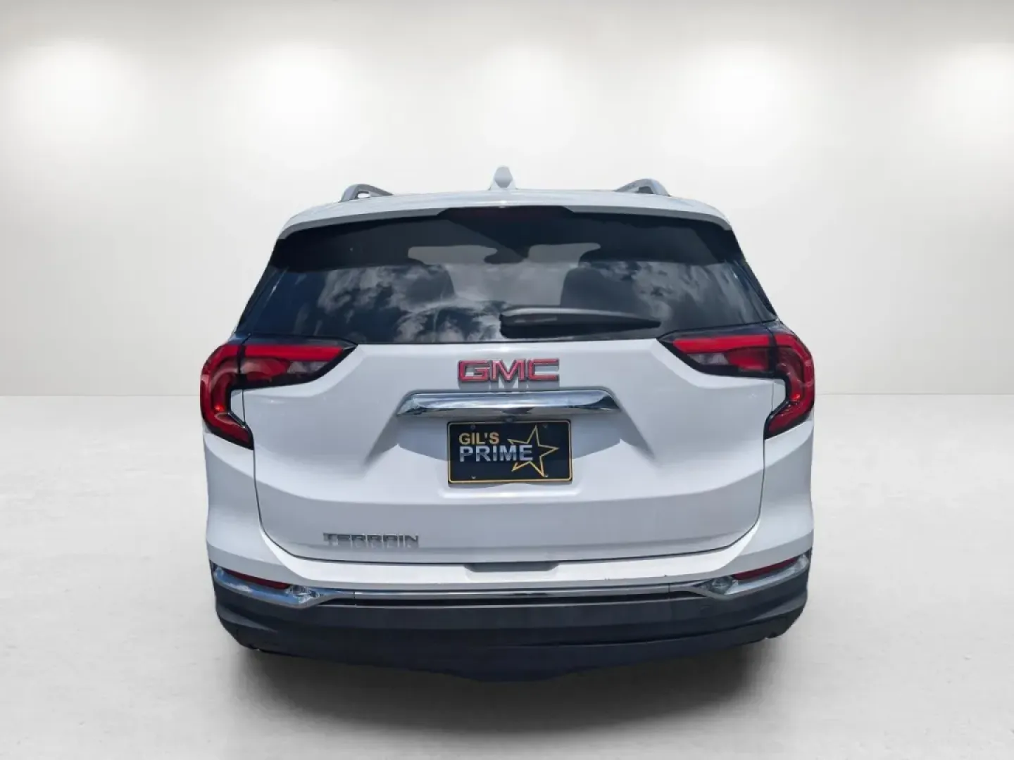 2020 /Jet Black GMC Terrain SLT (3GKALPEV2LL) with an Other engine, located at 7000 Northlake Connector, Columbus, GA, 31904, (706) 987-8085, 32.524975, -84.978134 - **Discover Your Adventure with the 2020 GMC Terrain SLT at Gils Auto - Phenix City**<br /> <br /> Are you ready to enhance your lifestyle with a vehicle that perfectly blends style, comfort, and capability? The 2020 GMC Terrain SLT is the SUV you've been waiting for, ideally suited for families, com - Photo#5