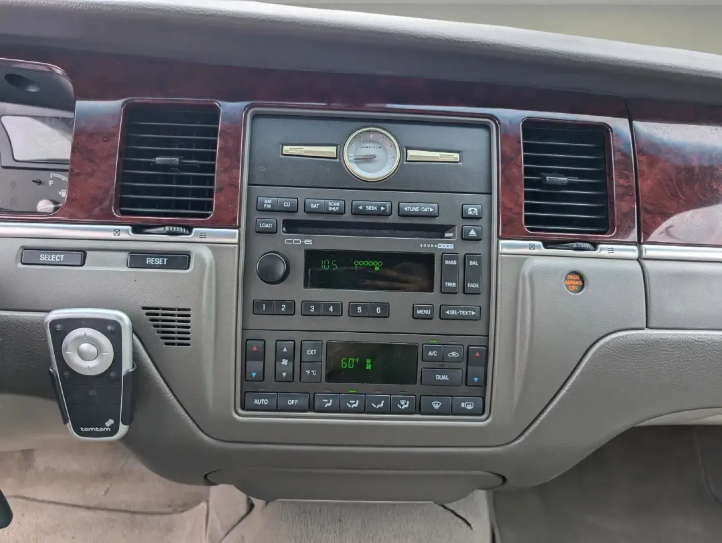 2005 Lincoln Town Car Signature Limited (1LNHM82W75Y) with an Other engine, located at 1430 Gateway Drive, Opelika, AL, 36801, (334) 239-0944, 32.637871, -85.409790 - Experience the epitome of luxury and comfort with this stunning 2005 Lincoln Town Car Signature Limited, perfect for those who appreciate style, elegance, and reliability. At Gils Auto in Phenix City, AL, we understand that driving is not just about getting from point A to B; it's about the journey - Photo#12