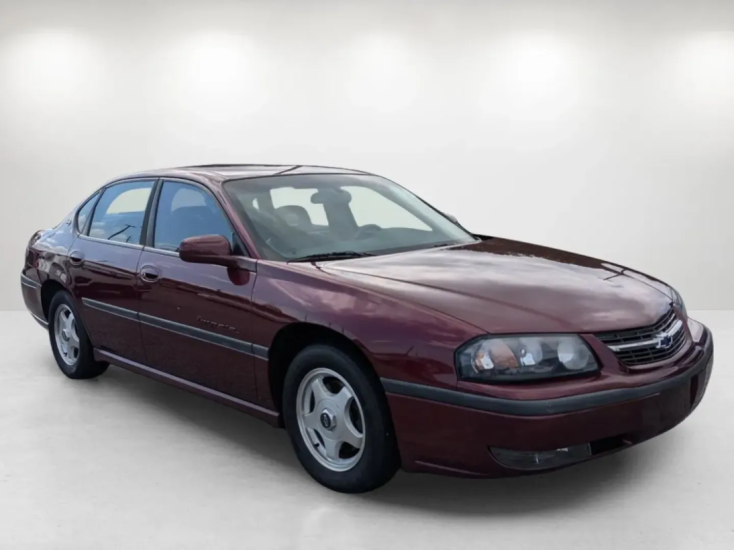 2002 /Medium Gray Chevrolet Impala LS (2G1WH55K129) with an Other engine, located at 804 22nd Ave, Phenix City, AL, 36870, (334) 297-1860, 32.484749, -85.024475 - ### Discover Your Next Adventure with the 2002 Chevrolet Impala LS at Gils Auto!<br /> <br /> Are you looking for a reliable vehicle that fits seamlessly into your lifestyle, whether for daily commutes or weekend getaways? Look no further than the stunning 2002 Chevrolet Impala LS available at Gils - Photo#2