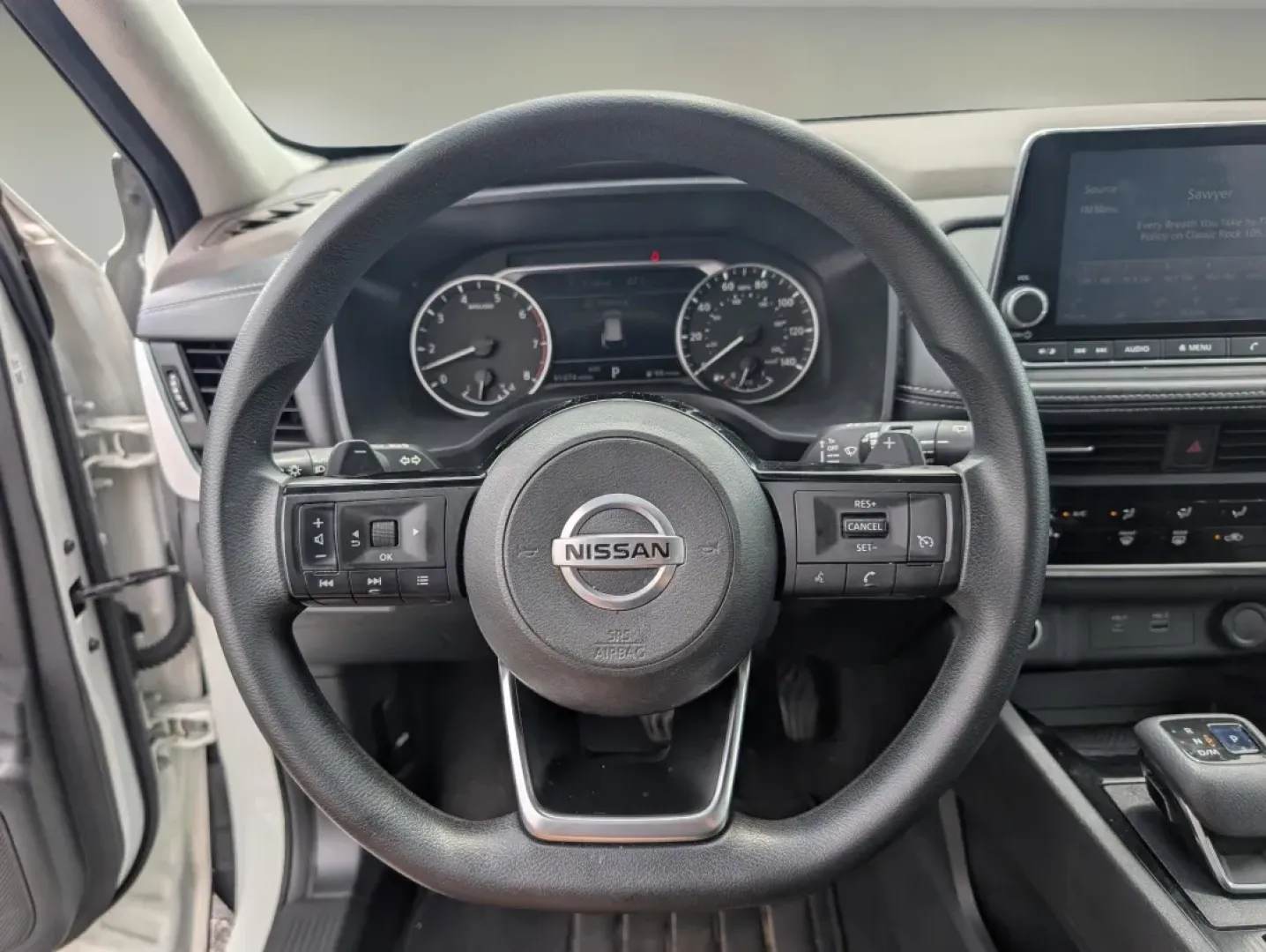 2021 /Charcoal Nissan Rogue S (5N1AT3AB5MC) with an Other engine, located at 7000 Northlake Connector, Columbus, GA, 31904, (706) 987-8085, 32.524975, -84.978134 - Experience the freedom of adventure with the 2021 Nissan Rogue S, available now at Gils Auto in Phenix City, AL. This versatile all-wheel-drive SUV is perfect for families on the go or anyone looking to explore the beautiful surroundings of Phenix City. Whether you're making memories on weekend geta - Photo#15