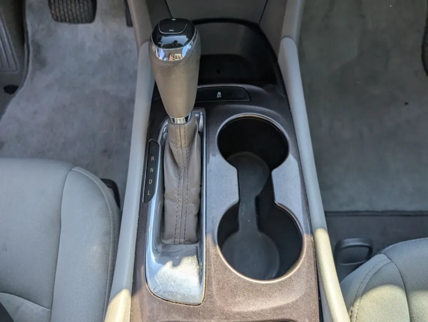 2018 /Dark Atmosphere/Medium Ash Gray Chevrolet Malibu LS (1G1ZB5STXJF) with an Other engine, located at 1430 Gateway Drive, Opelika, AL, 36801, (334) 239-0944, 32.637871, -85.409790 - **Discover Adventure on Every Commute with the 2018 Chevrolet Malibu LS!**<br /> <br /> Are you on the lookout for a versatile sedan that perfectly balances style, comfort, and efficiency? The 2018 Chevrolet Malibu LS is your ideal companion for daily commutes and weekend adventures alike! At Gils A - Photo#12