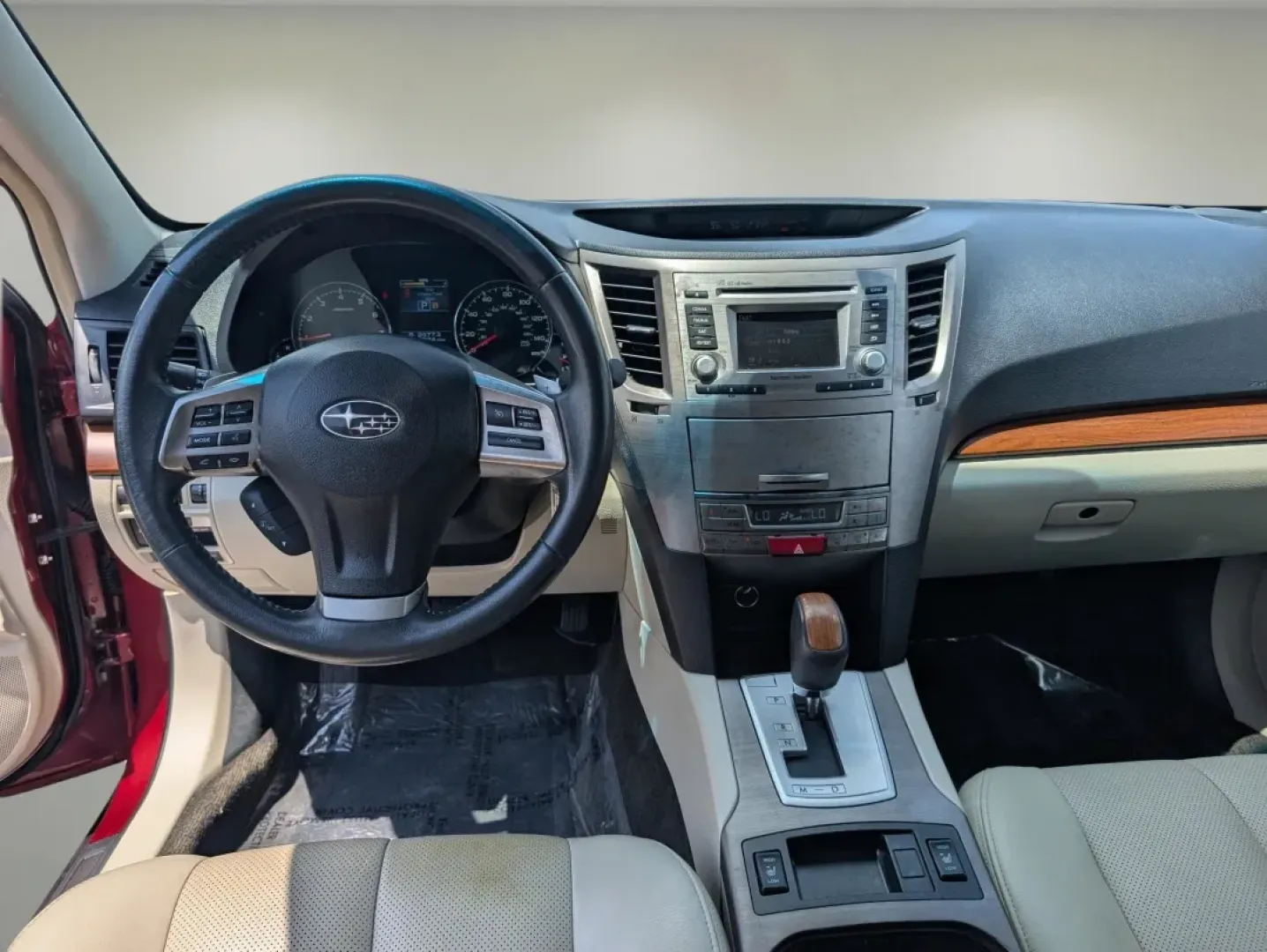 2014 /Warm Ivory Subaru Outback 2.5i Limited (4S4BRCLC1E3) with an Other engine, located at 5115 14th Ave., Columbus, GA, 31904, (706) 323-0345, 32.511494, -84.971046 - **Adventure Awaits with the 2014 Subaru Outback 2.5i Limited Perfect for Your Next Road Trip!**<br /> <br /> If you're ready to elevate your family outings or embark on thrilling weekend adventures, the 2014 Subaru Outback 2.5i Limited is the vehicle for you. This versatile sport utility vehicle co - Photo#11