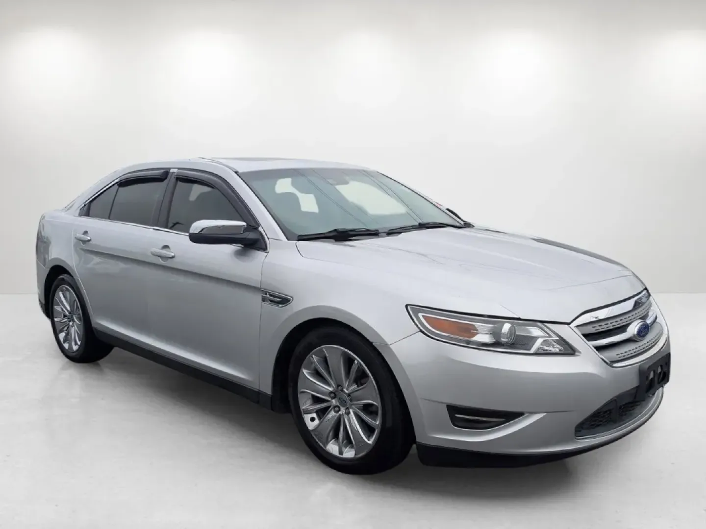 2012 Ford Taurus Limited (1FAHP2FW1CG) with an Other engine, located at 3959 U.S. 80 W, Phenix City, AL, 36870, (334) 297-4885, 32.469296, -85.135185 - Experience the thrill of the open road with our stunning 2012 Ford Taurus Limited, expertly crafted for those who value comfort and style. Whether you're a daily commuter navigating the bustling streets of Phenix City, AL, or a family embarking on weekend adventures, this sedan is designed to elevat - Photo#2