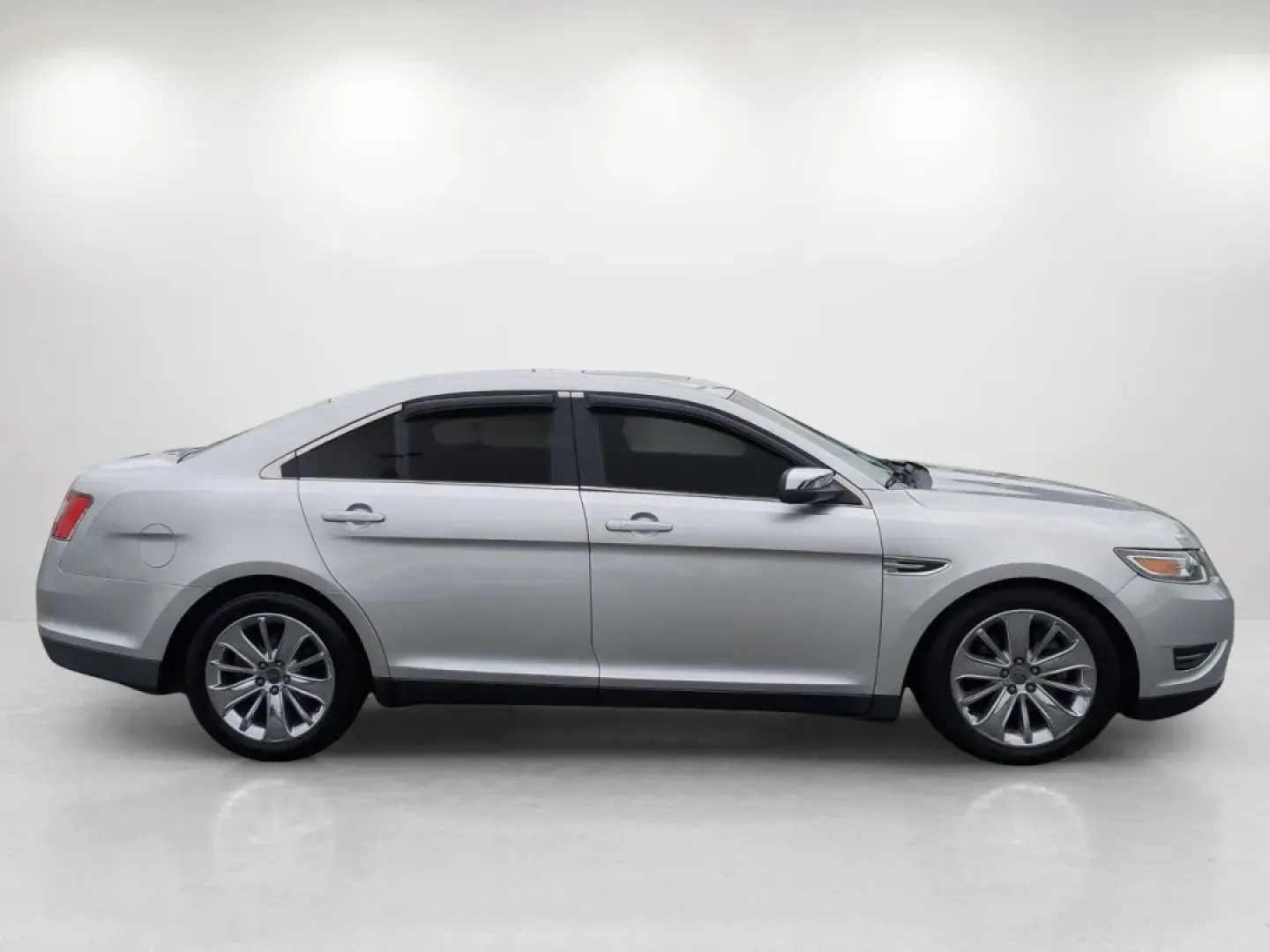2012 Ford Taurus Limited (1FAHP2FW1CG) with an Other engine, located at 3959 U.S. 80 W, Phenix City, AL, 36870, (334) 297-4885, 32.469296, -85.135185 - Experience the thrill of the open road with our stunning 2012 Ford Taurus Limited, expertly crafted for those who value comfort and style. Whether you're a daily commuter navigating the bustling streets of Phenix City, AL, or a family embarking on weekend adventures, this sedan is designed to elevat - Photo#3