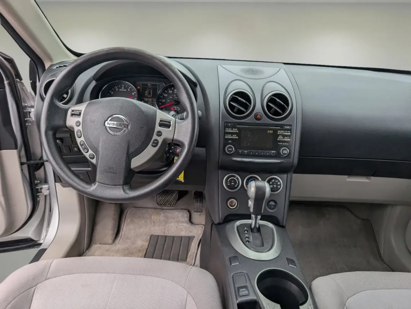 2014 /Gray Nissan Rogue S (JN8AS5MT9EW) with an Other engine, located at 3959 U.S. 80 W, Phenix City, AL, 36870, (334) 297-4885, 32.469296, -85.135185 - **Unleash Your Adventurous Spirit with the 2014 Nissan Rogue at Gils Auto Phenix City, AL!**<br /> <br /> If you're searching for the perfect vehicle that blends reliability with style, look no further than the 2014 Nissan Rogue, now available at Gils Auto in Phenix City, Alabama! Imagine this vers - Photo#11