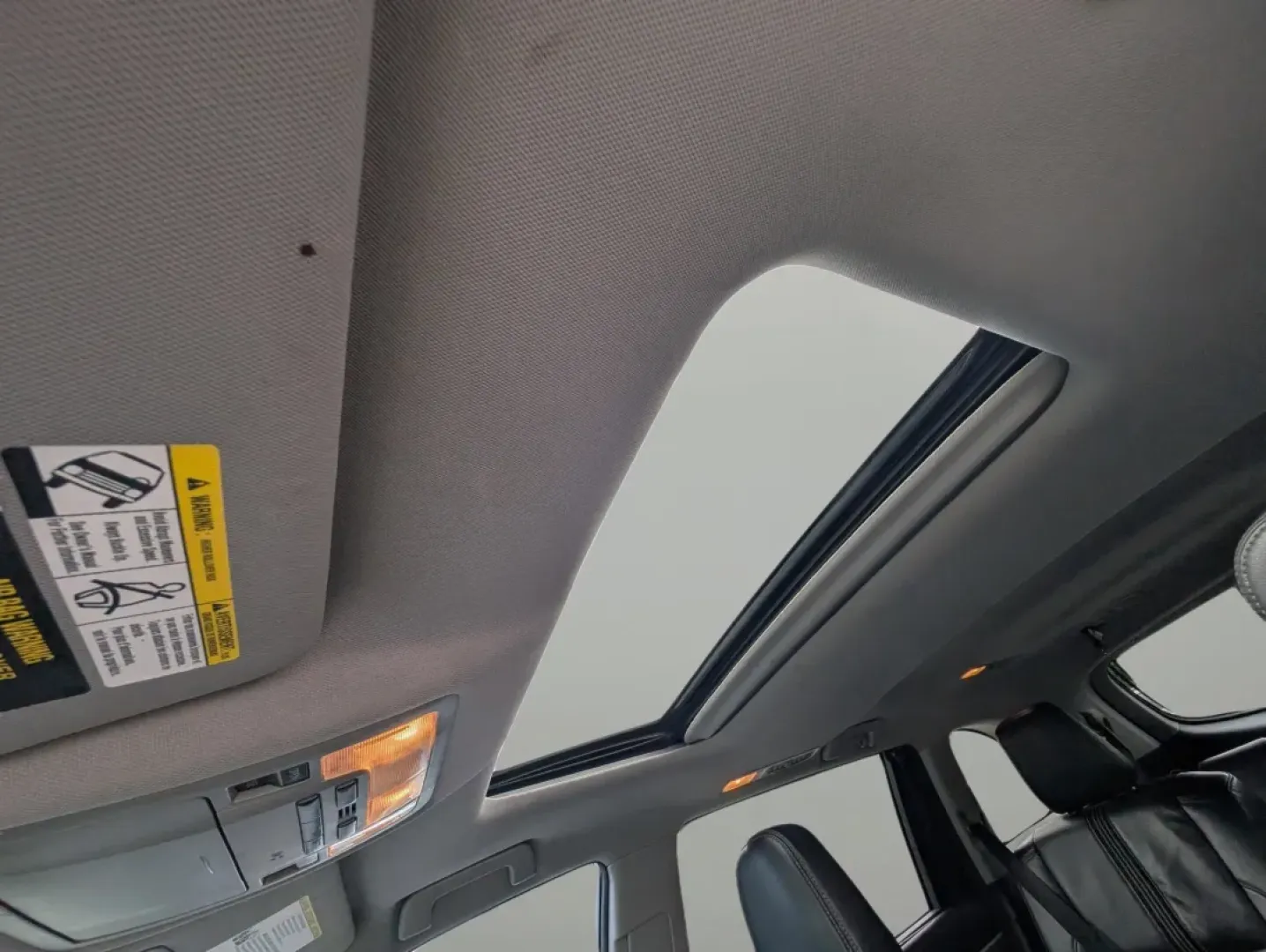 2018 Toyota Highlander (5TDKZRFH0JS) with an Other engine, located at 521 Old Farm Lane Rd, Prattville, AL, 36066, (334) 325-1505, 32.482460, -86.416367 - **Experience Unmatched Versatility with the 2018 Toyota Highlander at Gils Auto - Your Buy Here Pay Here Dealership in Phenix City, AL!**<br /> <br /> Are you ready to elevate your family adventures, daily commutes, or weekend getaways? Meet the 2018 Toyota Highlander, the perfect blend of comfort, - Photo#16