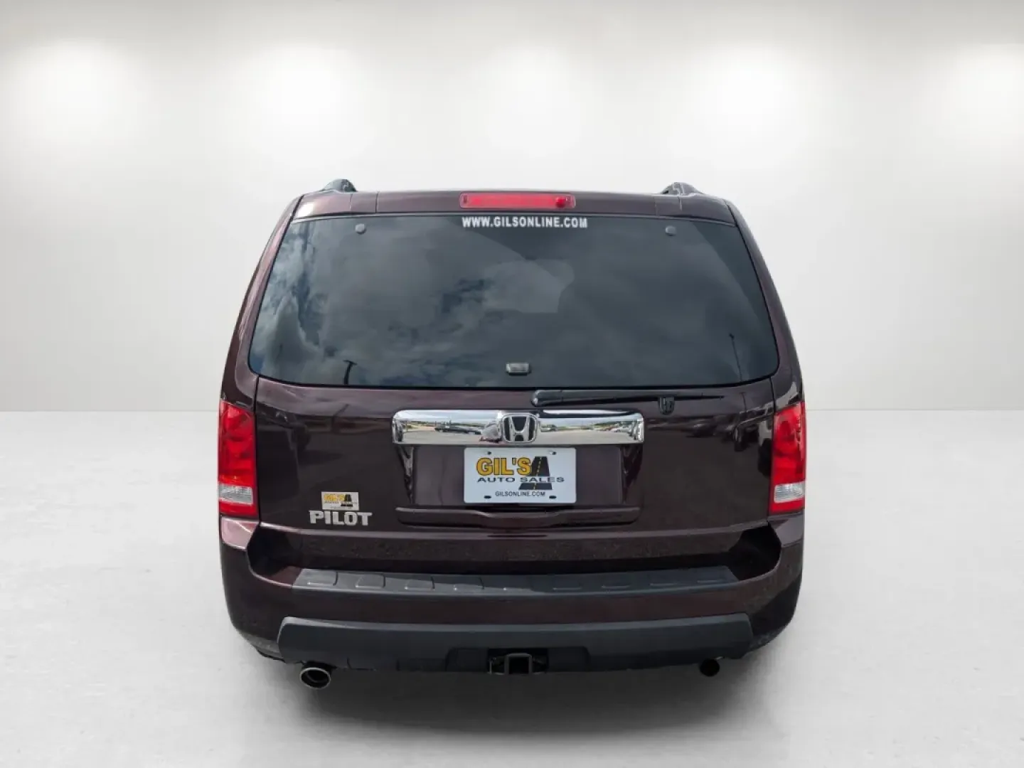 2011 Honda Pilot EX-L (5FNYF3H53BB) with an Other engine, located at 1430 Gateway Drive, Opelika, AL, 36801, (334) 239-0944, 32.637871, -85.409790 - Are you ready to elevate your family adventures or tackle those long commutes with ease? Look no further than this stunning 2011 Honda Pilot EX-L, available now at Gils Auto in Phenix City, AL. This spacious SUV is perfect for growing families and weekend explorers alike, offering comfort, safety, a - Photo#5