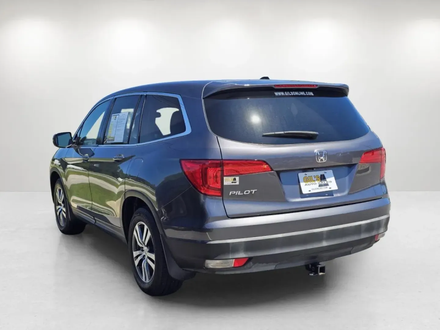 2017 Honda Pilot EX-L (5FNYF5H88HB) with an Other engine, located at 521 Old Farm Lane Rd, Prattville, AL, 36066, (334) 325-1505, 32.482460, -86.416367 - **Discover Your Next Adventure with the 2017 Honda Pilot EX-L at Gils Auto!**<br /> <br /> Are you ready to elevate your family road trips or weekend getaways? The 2017 Honda Pilot EX-L is your ideal companion for creating unforgettable memories, whether you're heading to local attractions in Phenix - Photo#6