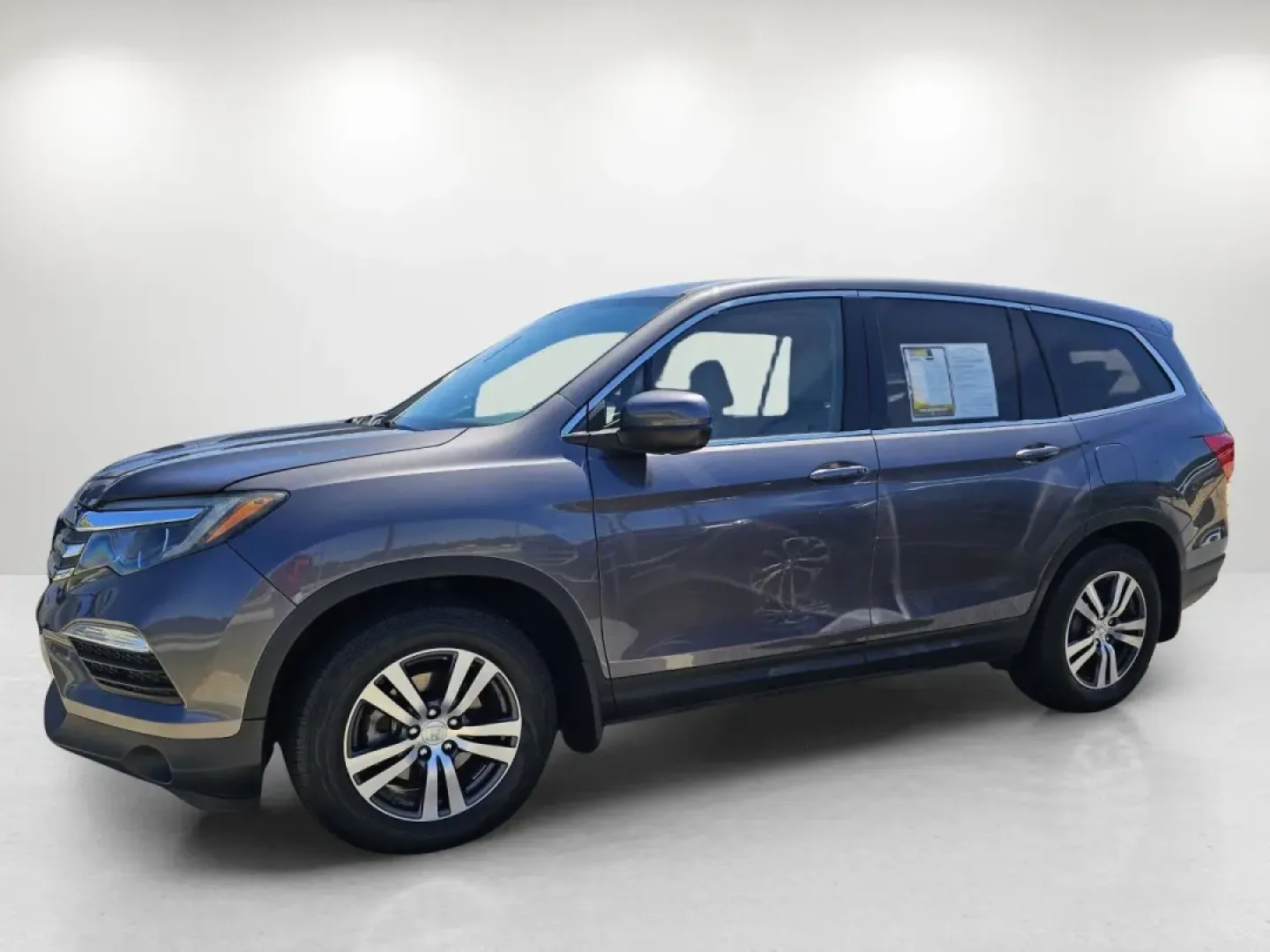 2017 Honda Pilot EX-L (5FNYF5H88HB) with an Other engine, located at 521 Old Farm Lane Rd, Prattville, AL, 36066, (334) 325-1505, 32.482460, -86.416367 - **Discover Your Next Adventure with the 2017 Honda Pilot EX-L at Gils Auto!**<br /> <br /> Are you ready to elevate your family road trips or weekend getaways? The 2017 Honda Pilot EX-L is your ideal companion for creating unforgettable memories, whether you're heading to local attractions in Phenix - Photo#7