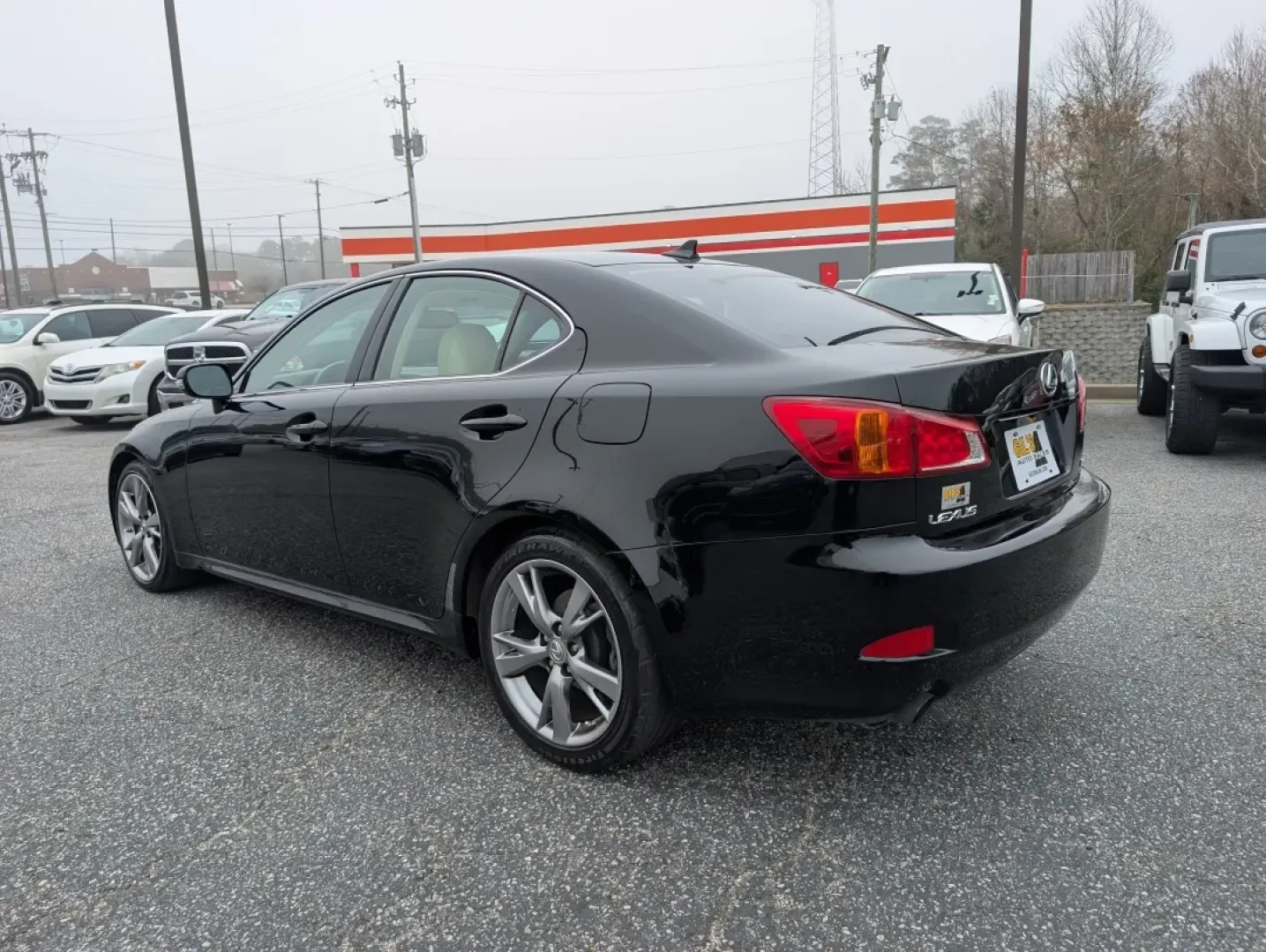 2010 Lexus IS 250 (JTHBF5C28A5) with an Other engine, located at 1430 Gateway Drive, Opelika, AL, 36801, (334) 239-0944, 32.637871, -85.409790 - Are you ready to elevate your driving experience? Whether you're commuting to work, running errands, or embarking on weekend adventures, the 2010 Lexus IS 250 is the perfect blend of luxury and practicality. This sleek sedan is designed for those who appreciate comfort, performance, and style. At Gi - Photo#6