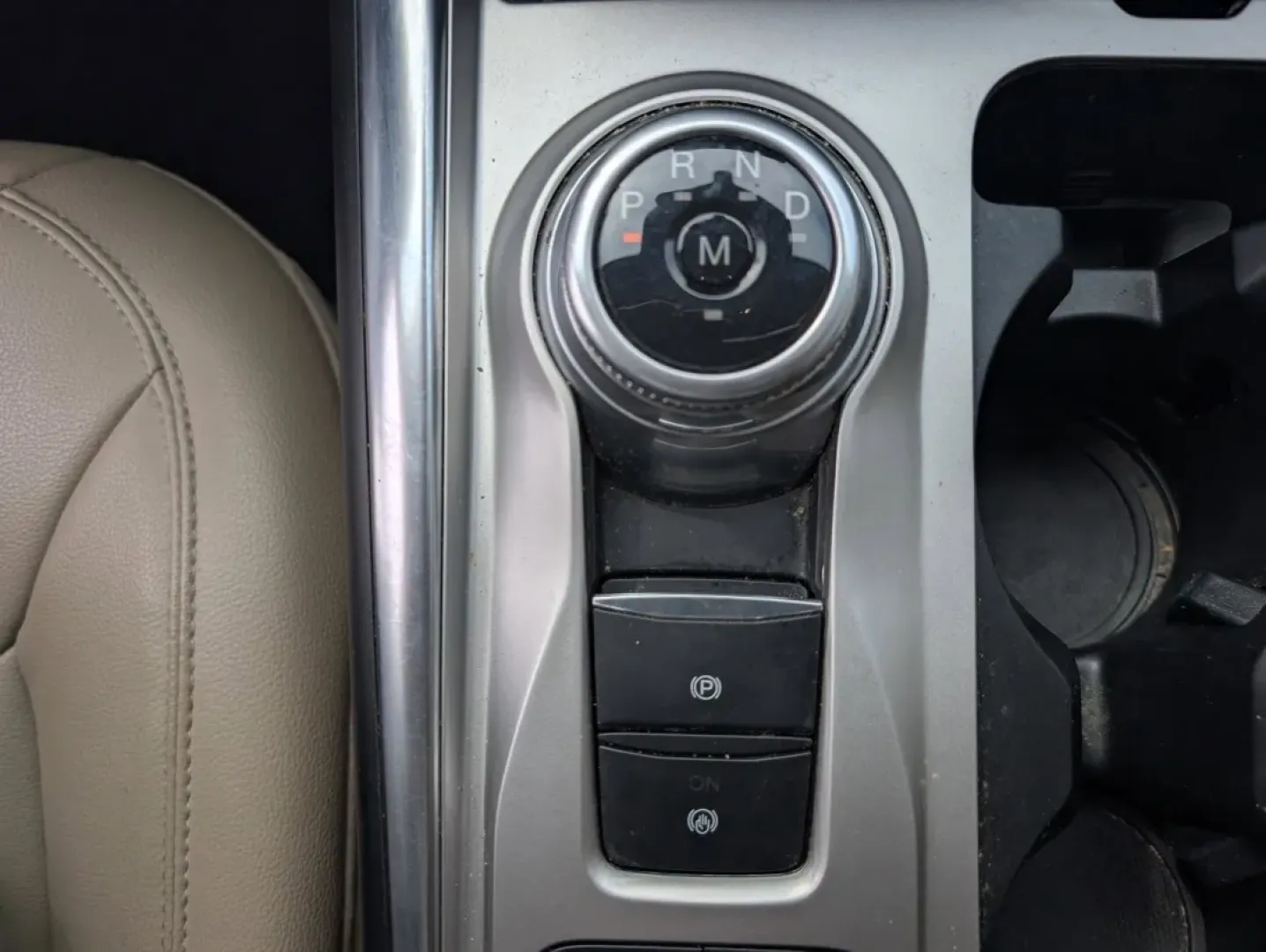 2020 Ford Explorer XLT (1FMSK7DH1LG) with an Other engine, located at 5115 14th Ave., Columbus, GA, 31904, (706) 323-0345, 32.511494, -84.971046 - **Discover Adventure with the 2020 Ford Explorer XLT at Gils Auto in Phenix City, AL!**<br /> <br /> Are you ready to elevate your family adventures and weekend getaways? The 2020 Ford Explorer XLT, a standout SUV, is designed for those who crave versatility and comfort on the road. Whether you're n - Photo#14