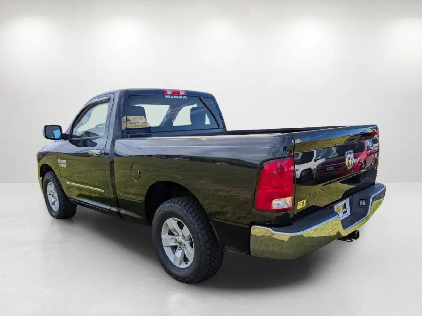 2017 /Diesel Gray/Black Ram 1500 Tradesman (3C6JR6AG4HG) with an Other engine, located at 521 Old Farm Lane Rd, Prattville, AL, 36066, (334) 325-1505, 32.482460, -86.416367 - **Elevate Your Lifestyle with the 2017 Ram 1500 Tradesman Perfect for Work and Play!**<br /> <br /> Are you in search of a versatile vehicle that can seamlessly adapt to your busy lifestyle? Look no further than the striking 2017 Ram 1500 Tradesman, a capable regular cab pickup designed for both ev - Photo#6