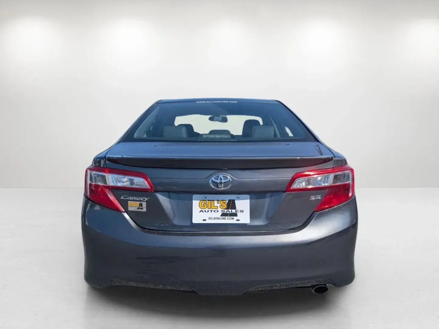 2013 Toyota Camry SE (4T1BF1FK2DU) with an Other engine, located at 5115 14th Ave., Columbus, GA, 31904, (706) 323-0345, 32.511494, -84.971046 - Are you a budget-conscious buyer looking for a reliable vehicle that fits seamlessly into your daily life? Look no further than this 2013 Toyota Camry, available now at Gils Auto in Phenix City, AL. Perfect for those long commutes or weekend adventures, this sedan offers a blend of comfort, safety, - Photo#5