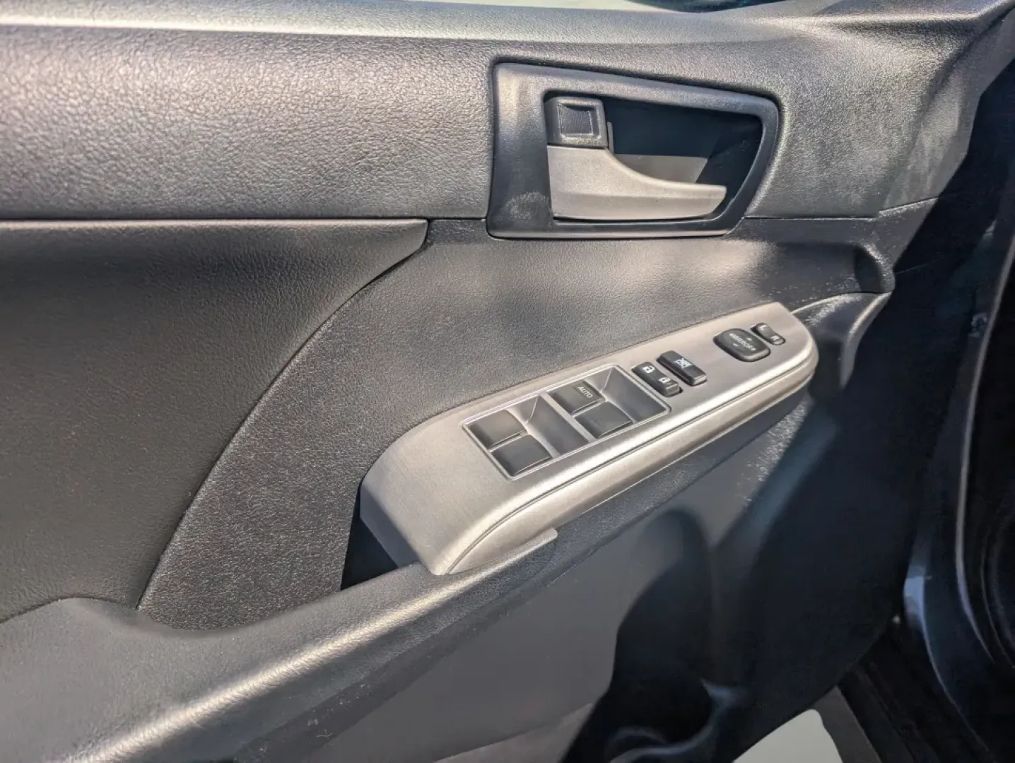 2013 Toyota Camry SE (4T1BF1FK2DU) with an Other engine, located at 5115 14th Ave., Columbus, GA, 31904, (706) 323-0345, 32.511494, -84.971046 - Are you a budget-conscious buyer looking for a reliable vehicle that fits seamlessly into your daily life? Look no further than this 2013 Toyota Camry, available now at Gils Auto in Phenix City, AL. Perfect for those long commutes or weekend adventures, this sedan offers a blend of comfort, safety, - Photo#8