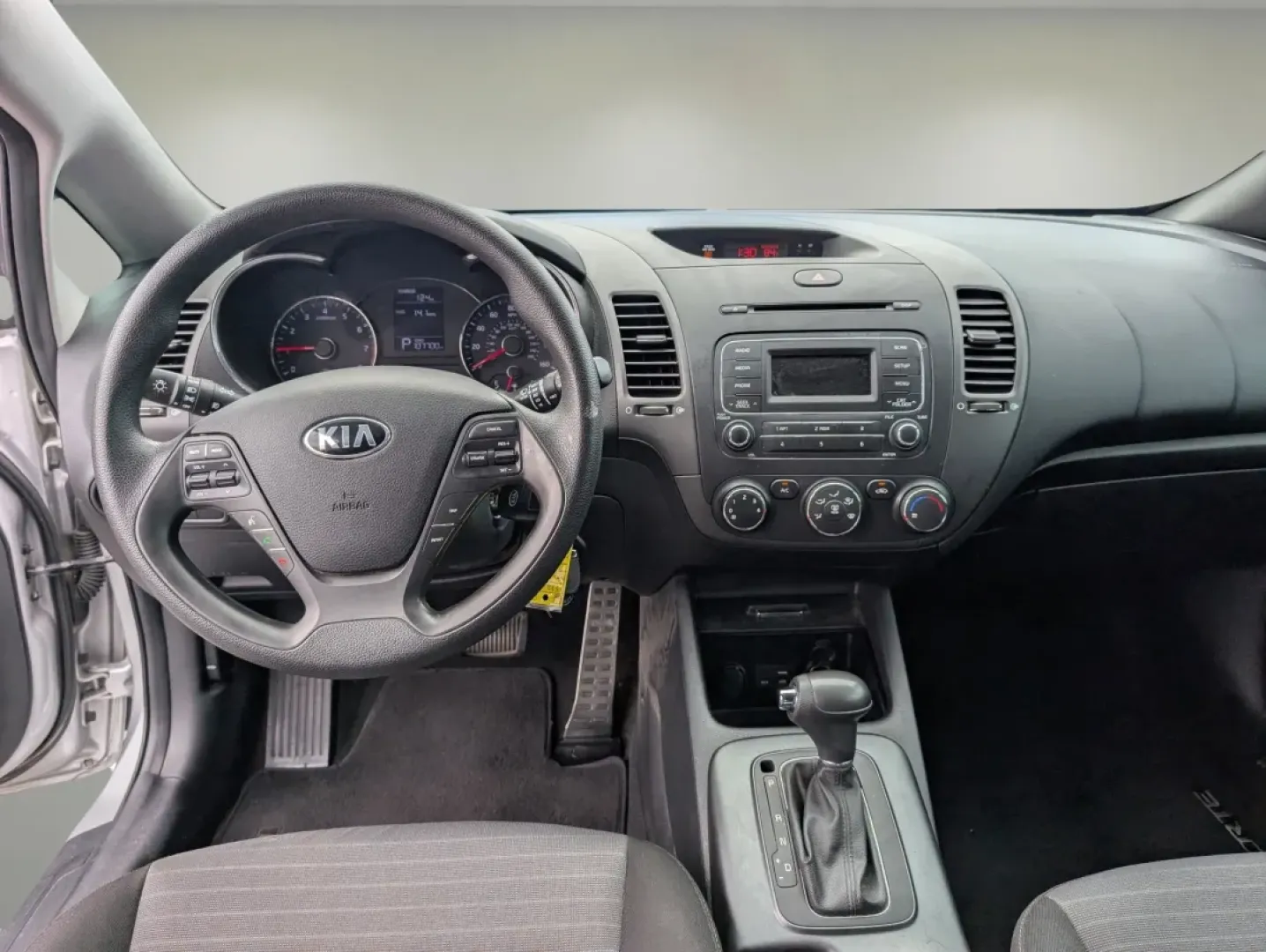 2016 /Black Kia Forte 5-Door LX (KNAFK5A80G5) with an Other engine, located at 5115 14th Ave., Columbus, GA, 31904, (706) 323-0345, 32.511494, -84.971046 - Are you ready to elevate your daily drives and discover a vehicle that perfectly balances style, comfort, and practicality? Look no further than this 2016 Kia Forte 5-Door LX, a fantastic choice for budget-conscious buyers and those seeking reliable transportation. With its sleek Silky Silver exteri - Photo#11