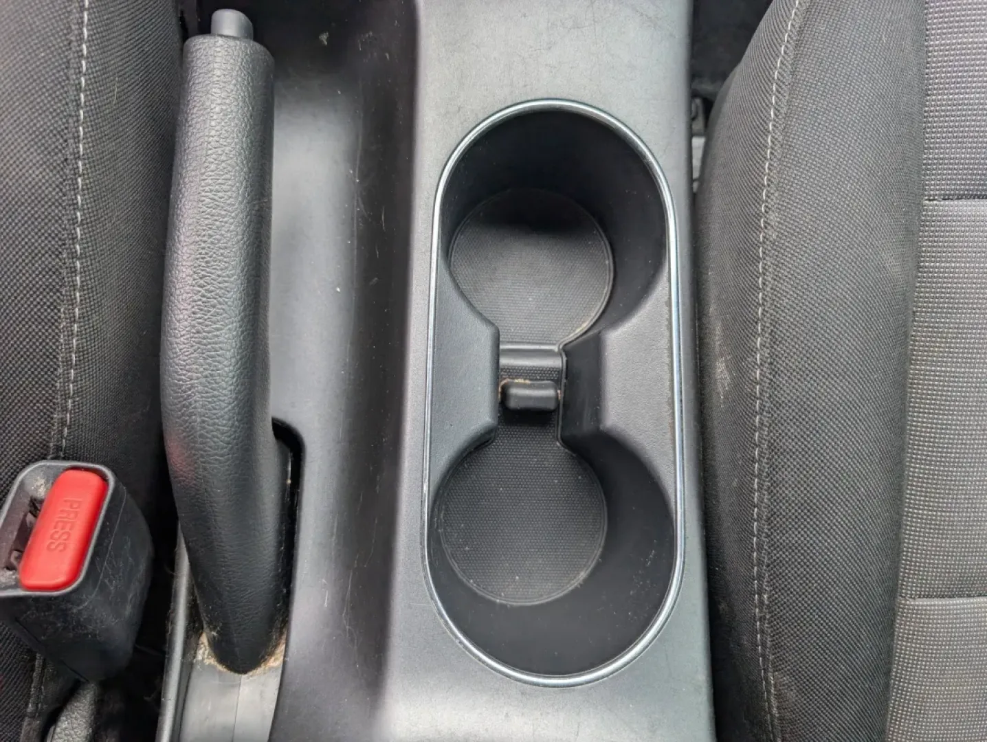 2016 /Black Kia Forte 5-Door LX (KNAFK5A80G5) with an Other engine, located at 5115 14th Ave., Columbus, GA, 31904, (706) 323-0345, 32.511494, -84.971046 - Are you ready to elevate your daily drives and discover a vehicle that perfectly balances style, comfort, and practicality? Look no further than this 2016 Kia Forte 5-Door LX, a fantastic choice for budget-conscious buyers and those seeking reliable transportation. With its sleek Silky Silver exteri - Photo#12