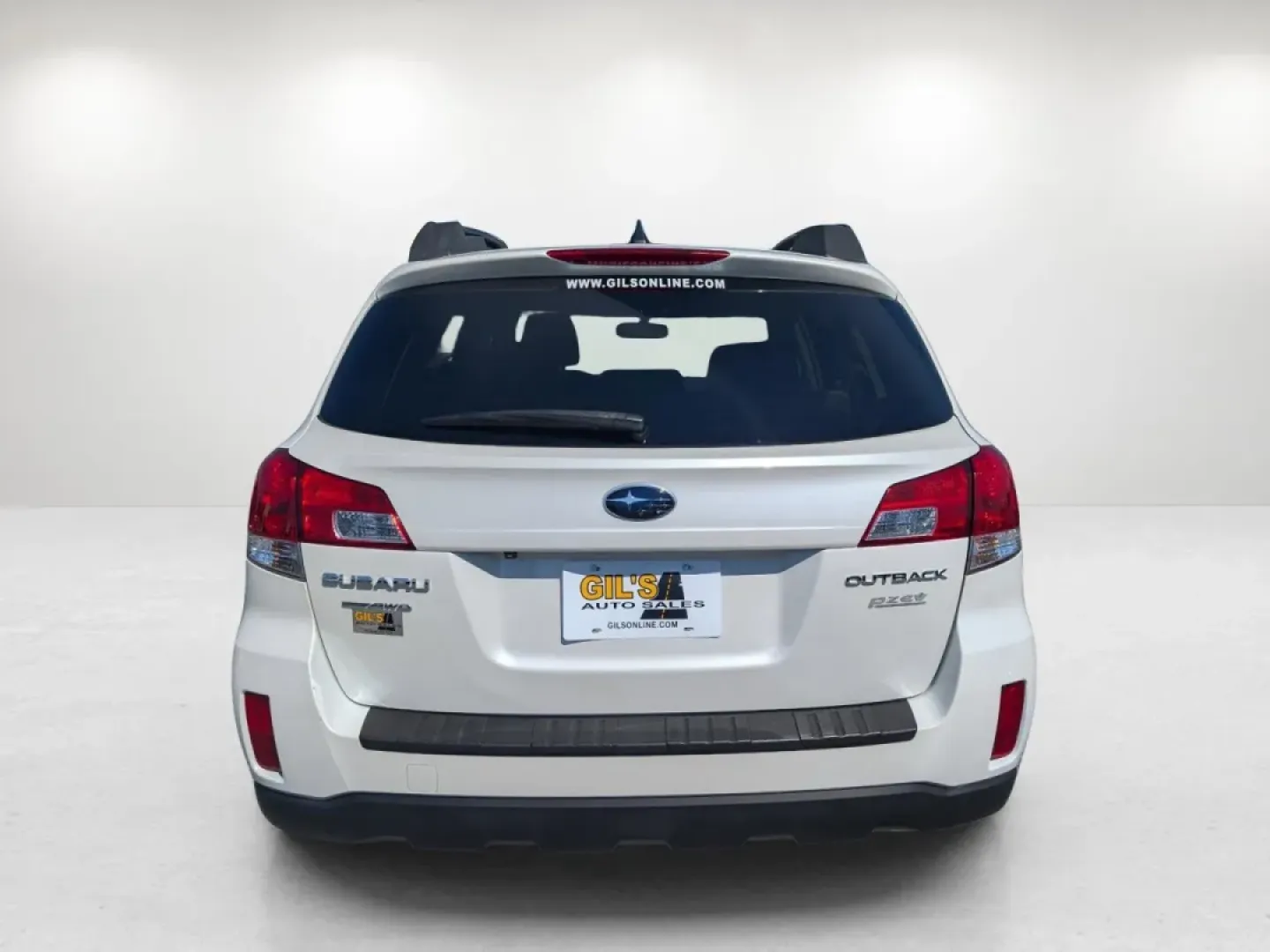 2012 /Warm Ivory Subaru Outback 2.5i Limited (4S4BRBKC5C3) with an Other engine, located at 5115 14th Ave., Columbus, GA, 31904, (706) 323-0345, 32.511494, -84.971046 - **Adventure Awaits with the 2012 Subaru Outback 2.5i Limited Your Perfect Companion for Family Road Trips!**<br /> <br /> Are you ready to embark on unforgettable journeys with your family or friends? The 2012 Subaru Outback 2.5i Limited is the ideal vehicle that combines comfort, space, and versat - Photo#5