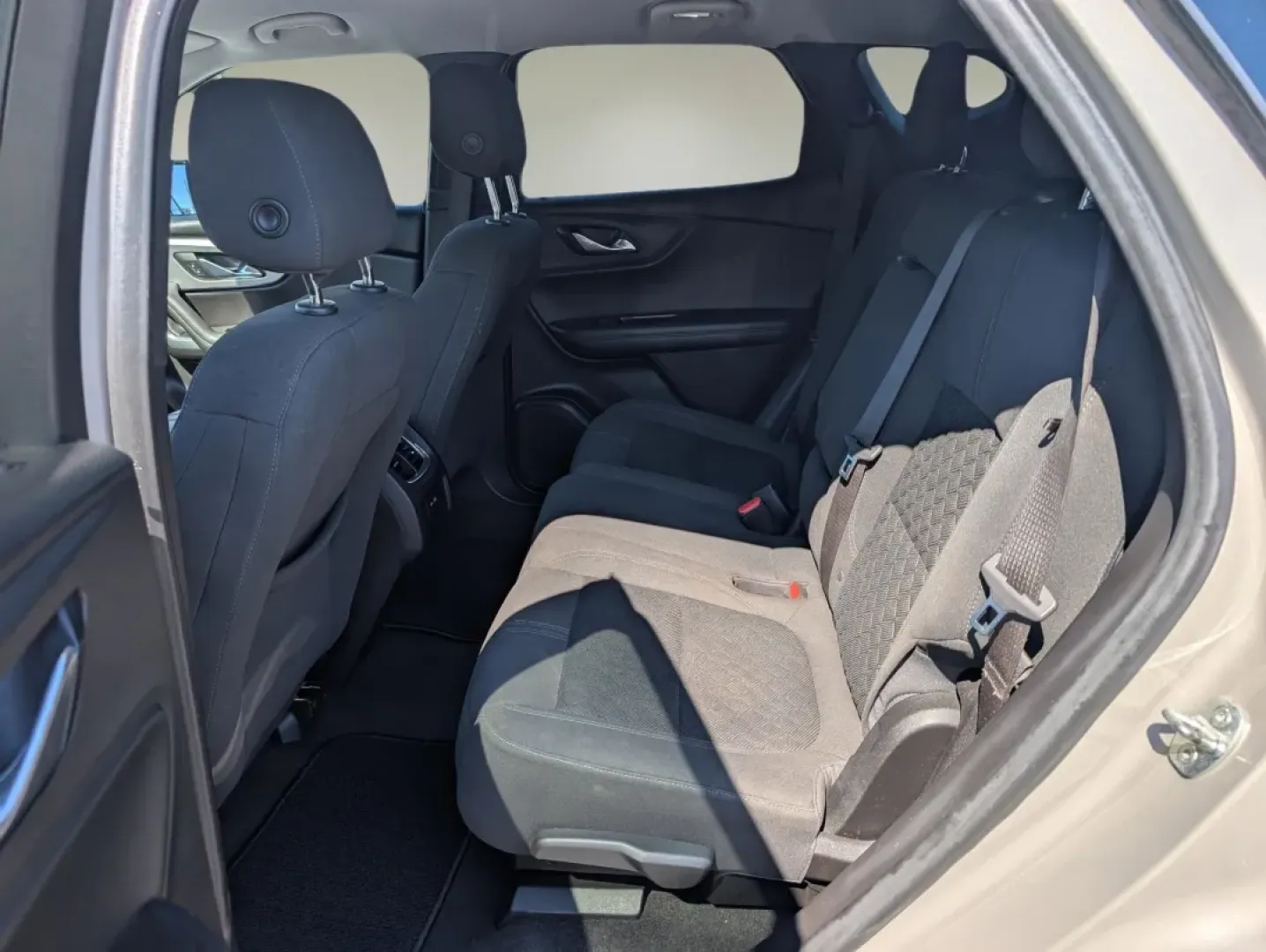 2021 /Jet Black Chevrolet Blazer LT (3GNKBCRS2MS) with an Other engine, located at 5115 14th Ave., Columbus, GA, 31904, (706) 323-0345, 32.511494, -84.971046 - Are you ready to embark on your next adventure? The 2021 Chevrolet Blazer LT is the perfect companion for anyone seeking a versatile and stylish SUV that fits seamlessly into an active lifestyle. Whether you're navigating daily commutes or planning weekend getaways, this vehicle has everything you n - Photo#10